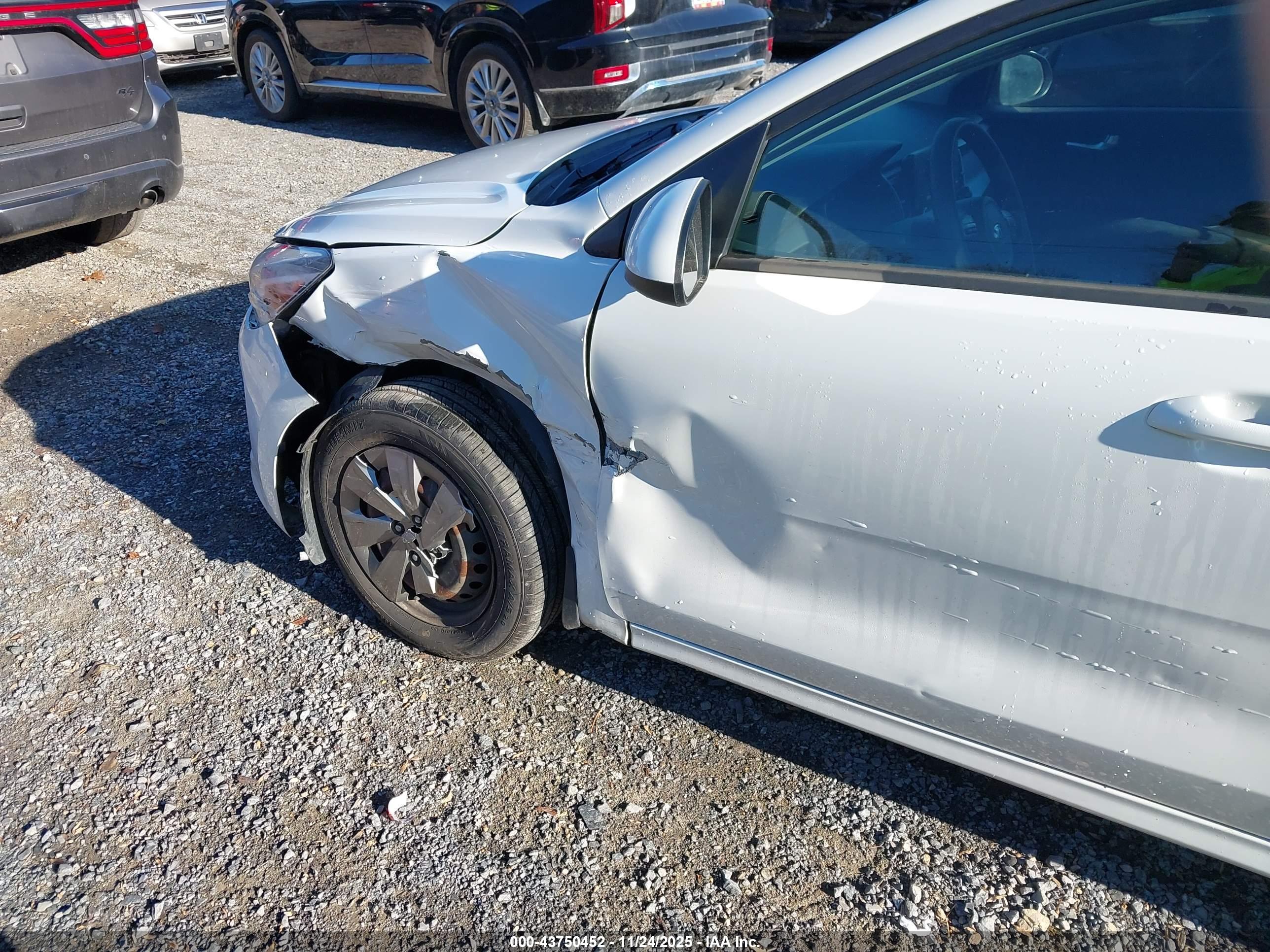 KIA RIO image 6