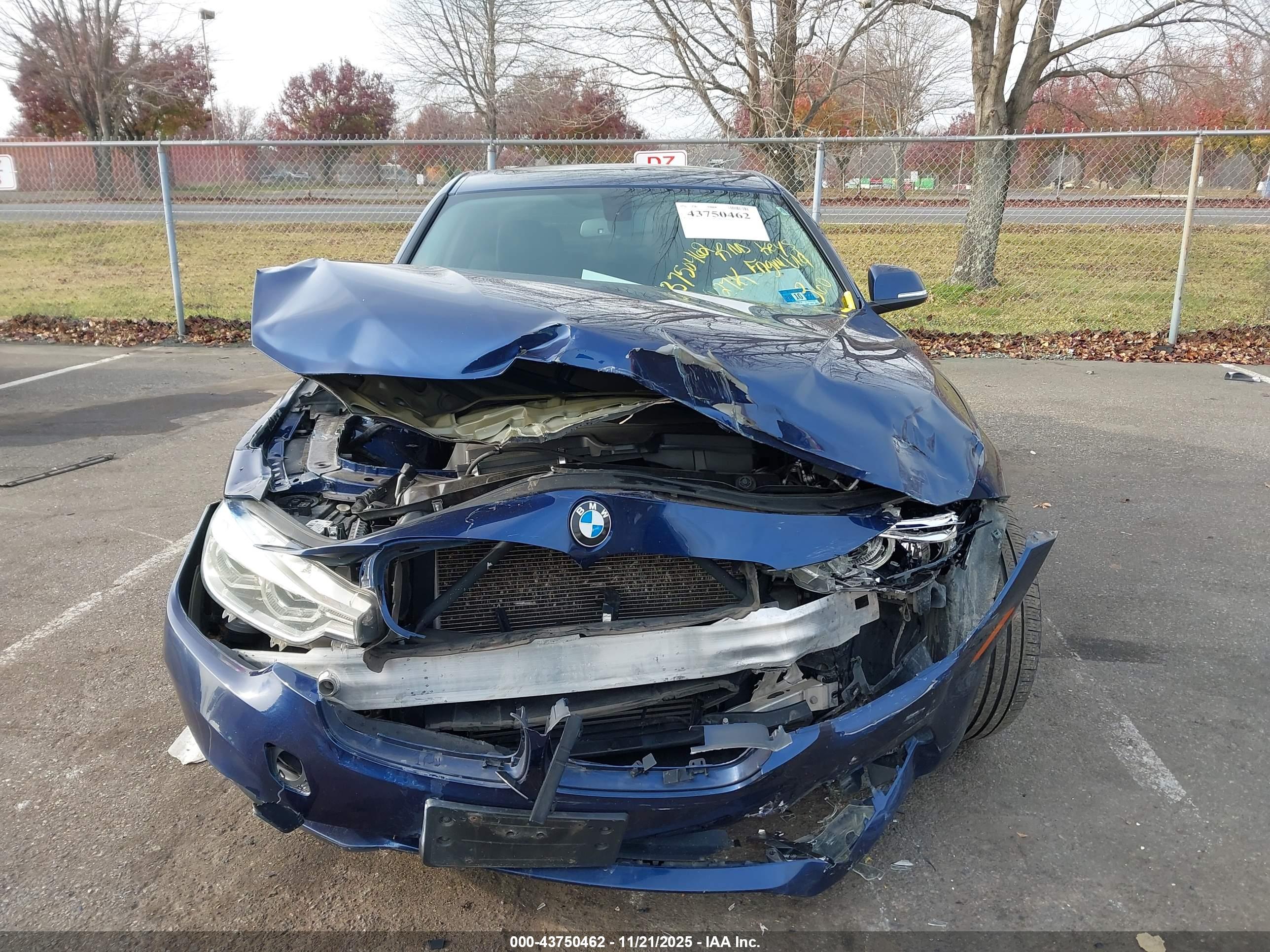 BMW 320I image 6