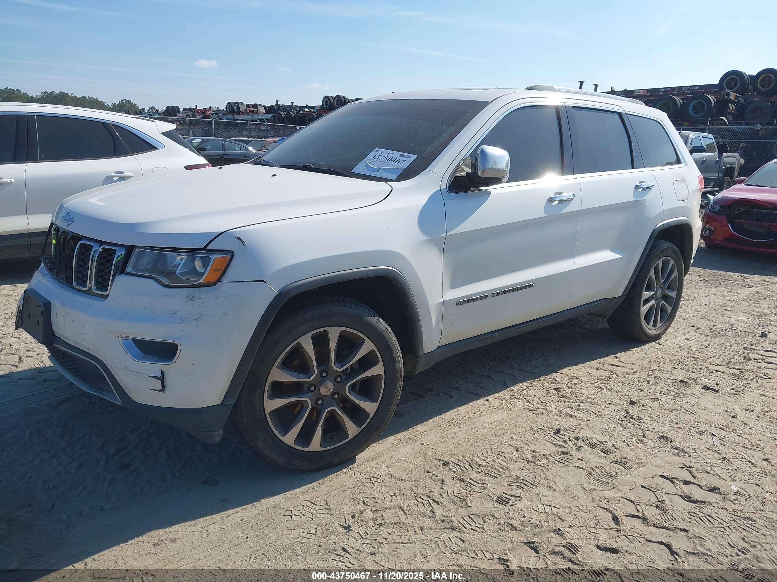 JEEP GRAND image 2
