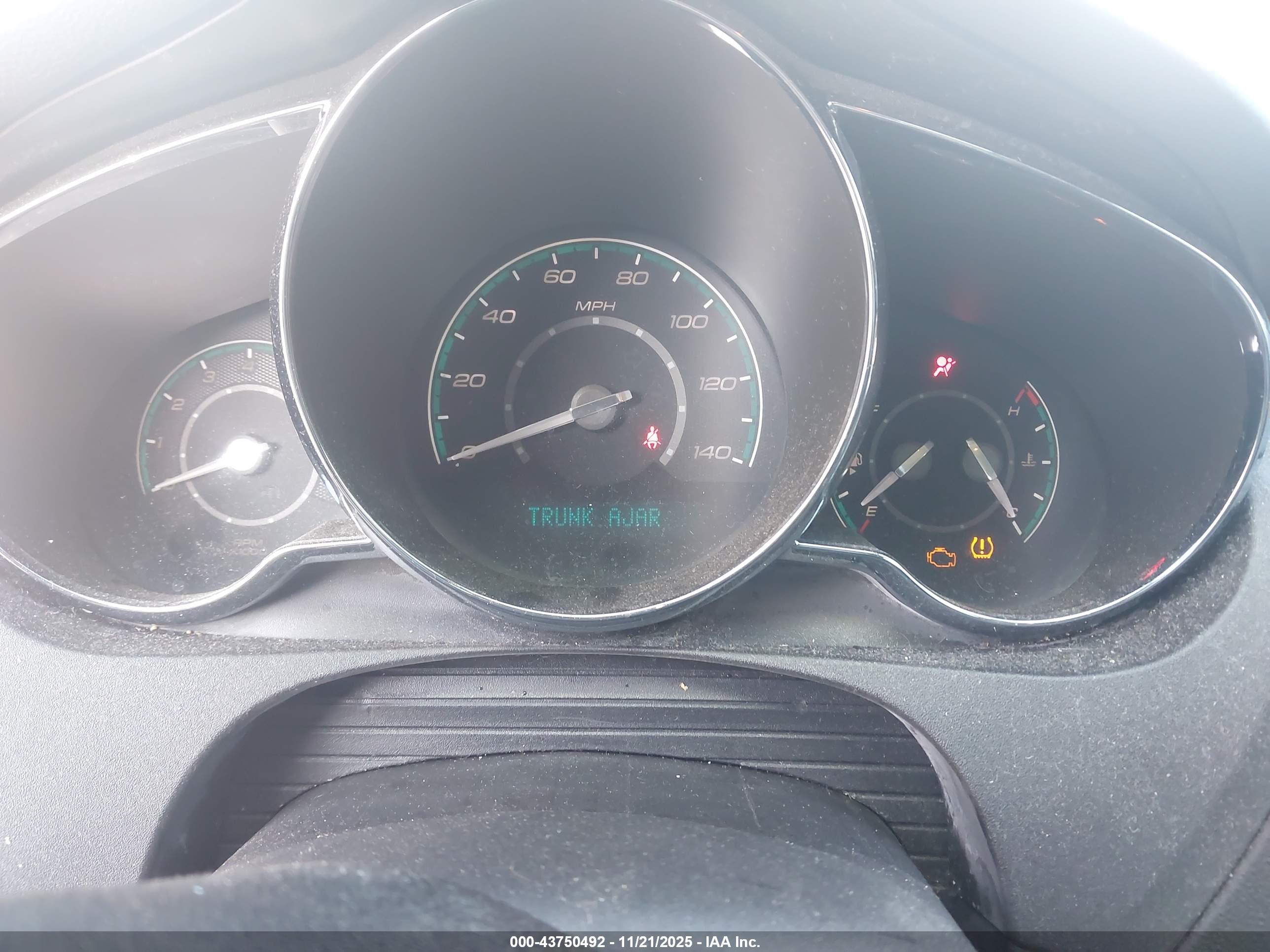 CHEVROLET MALIBU image 7