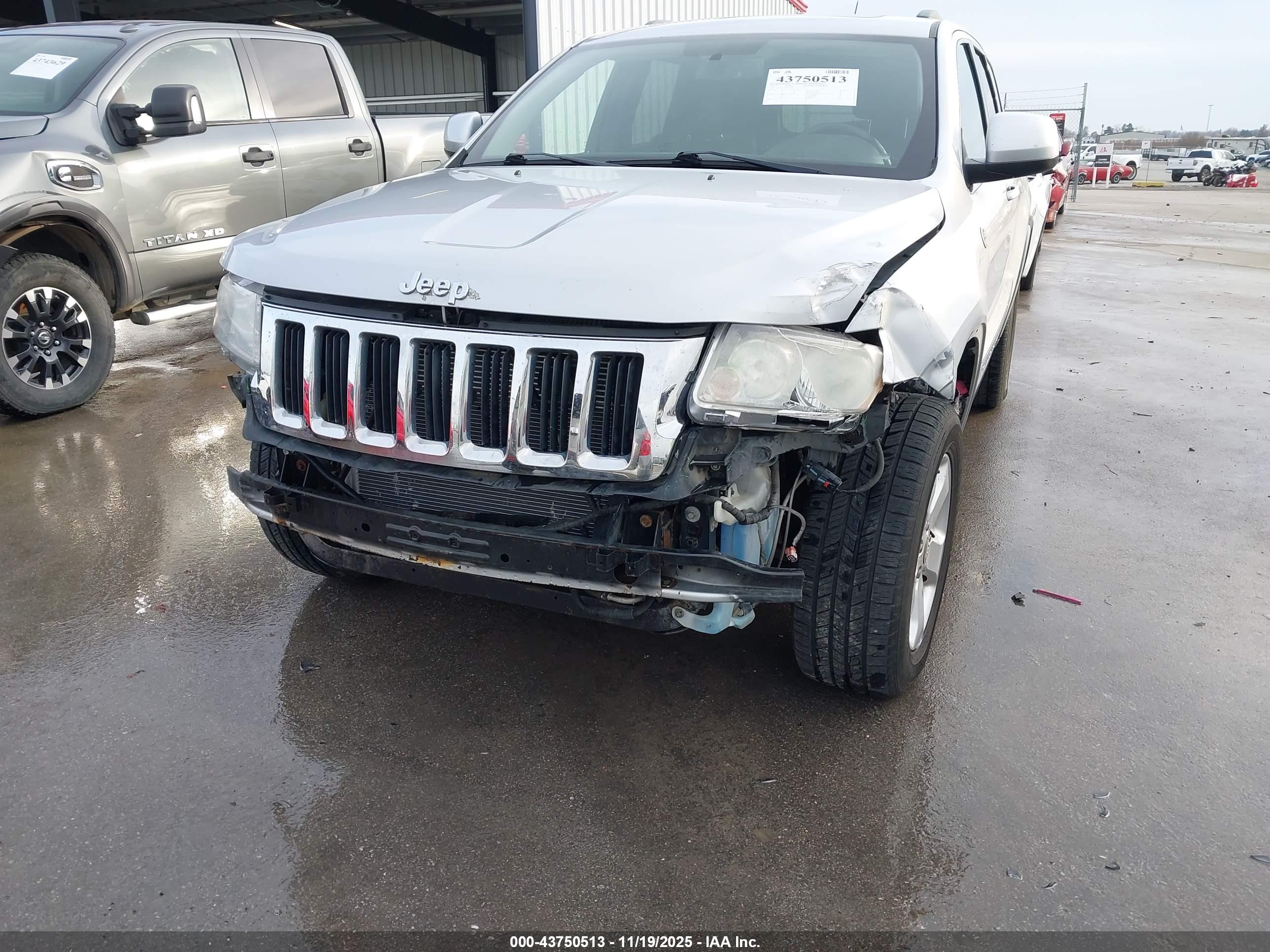 JEEP GRAND image 6