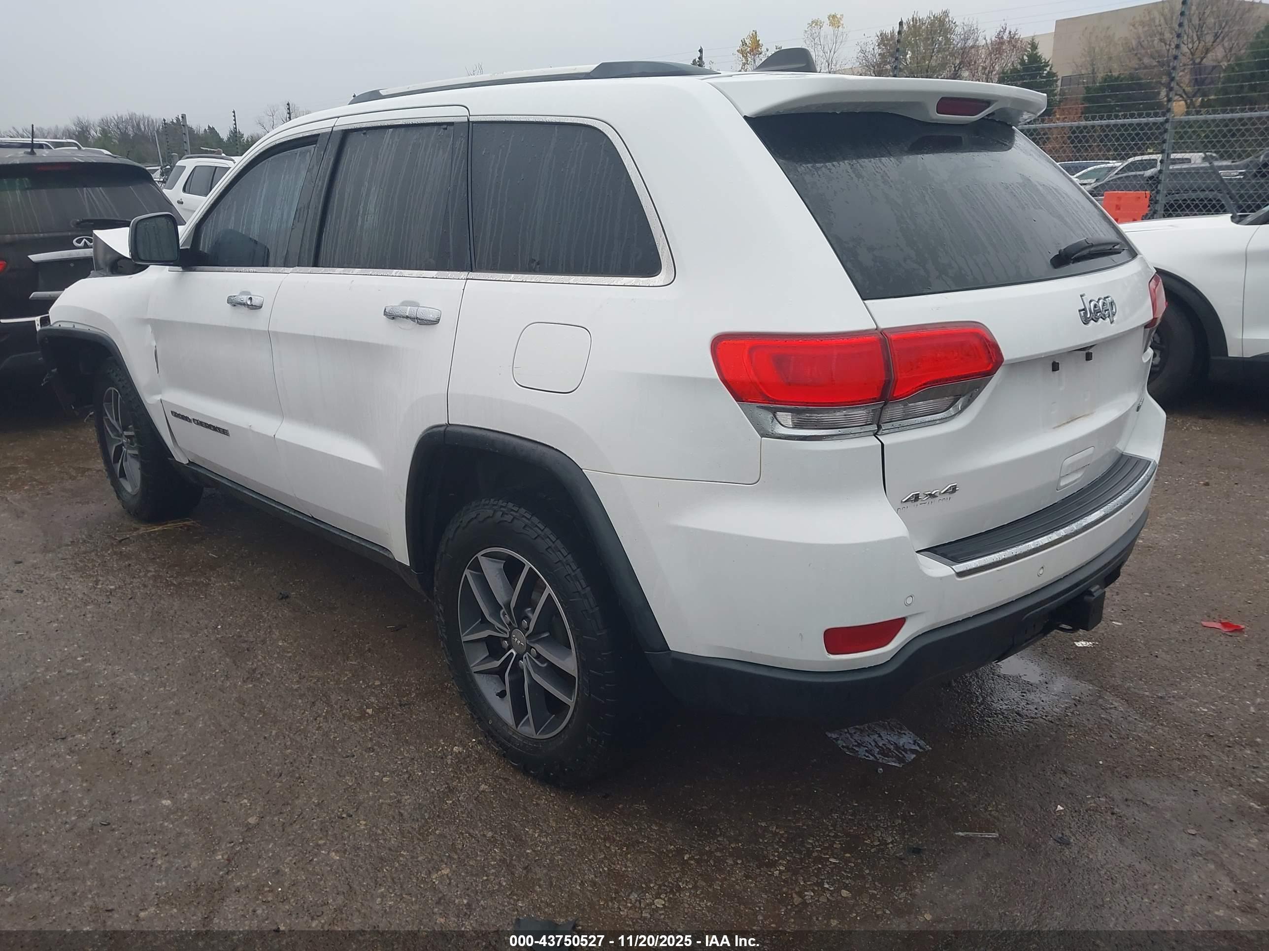 JEEP GRAND image 3