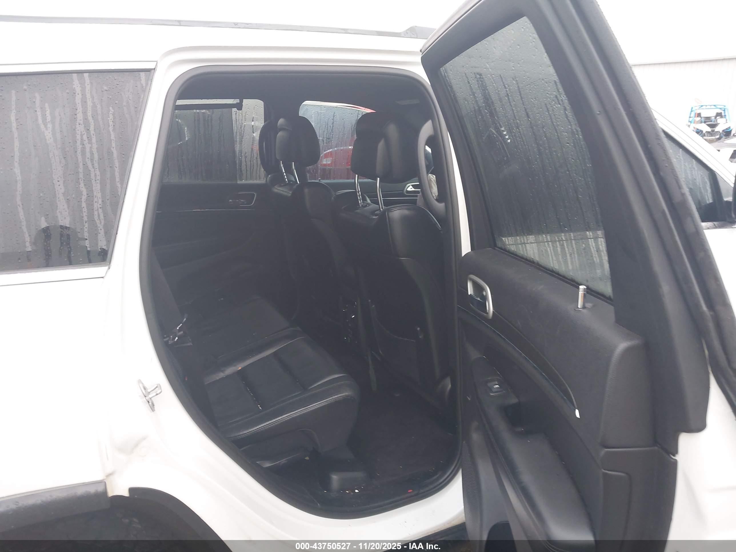JEEP GRAND image 8