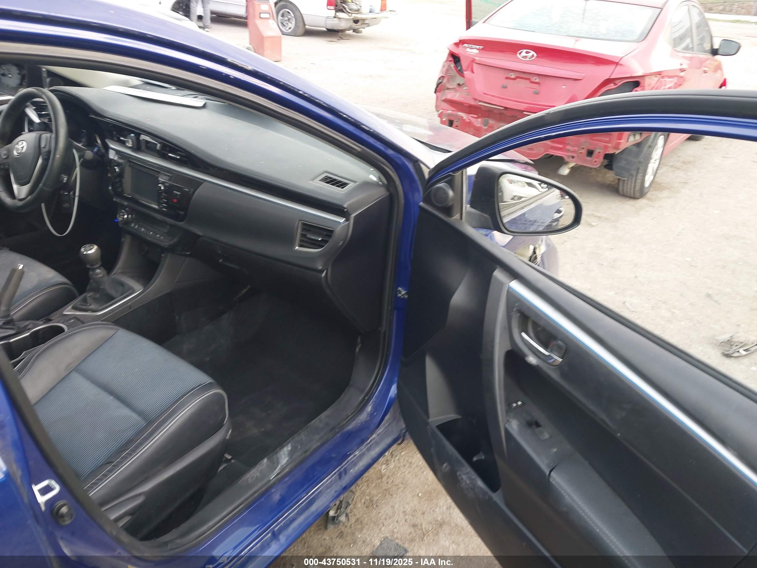 TOYOTA COROLLA image 5