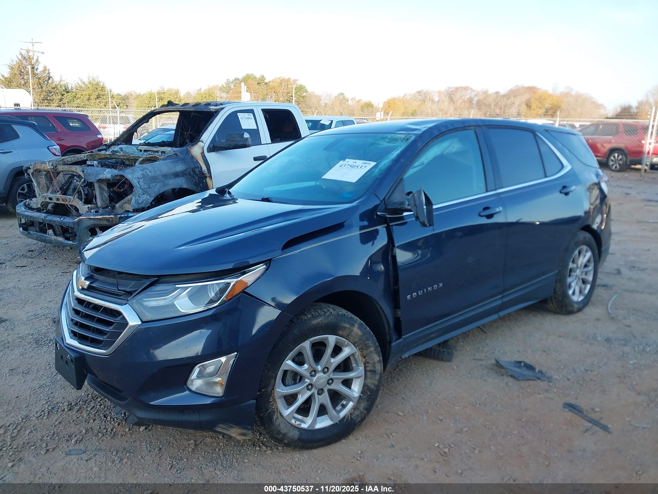 CHEVROLET EQUINOX image 2