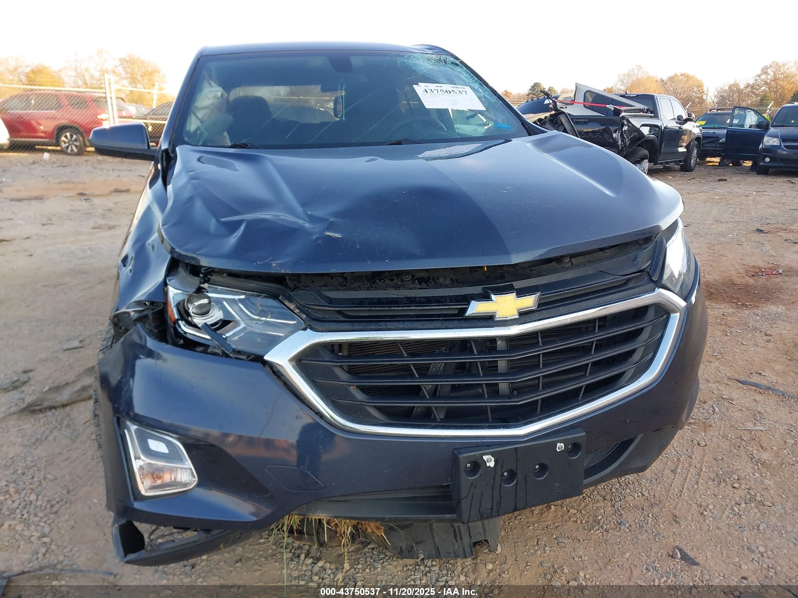 CHEVROLET EQUINOX image 6