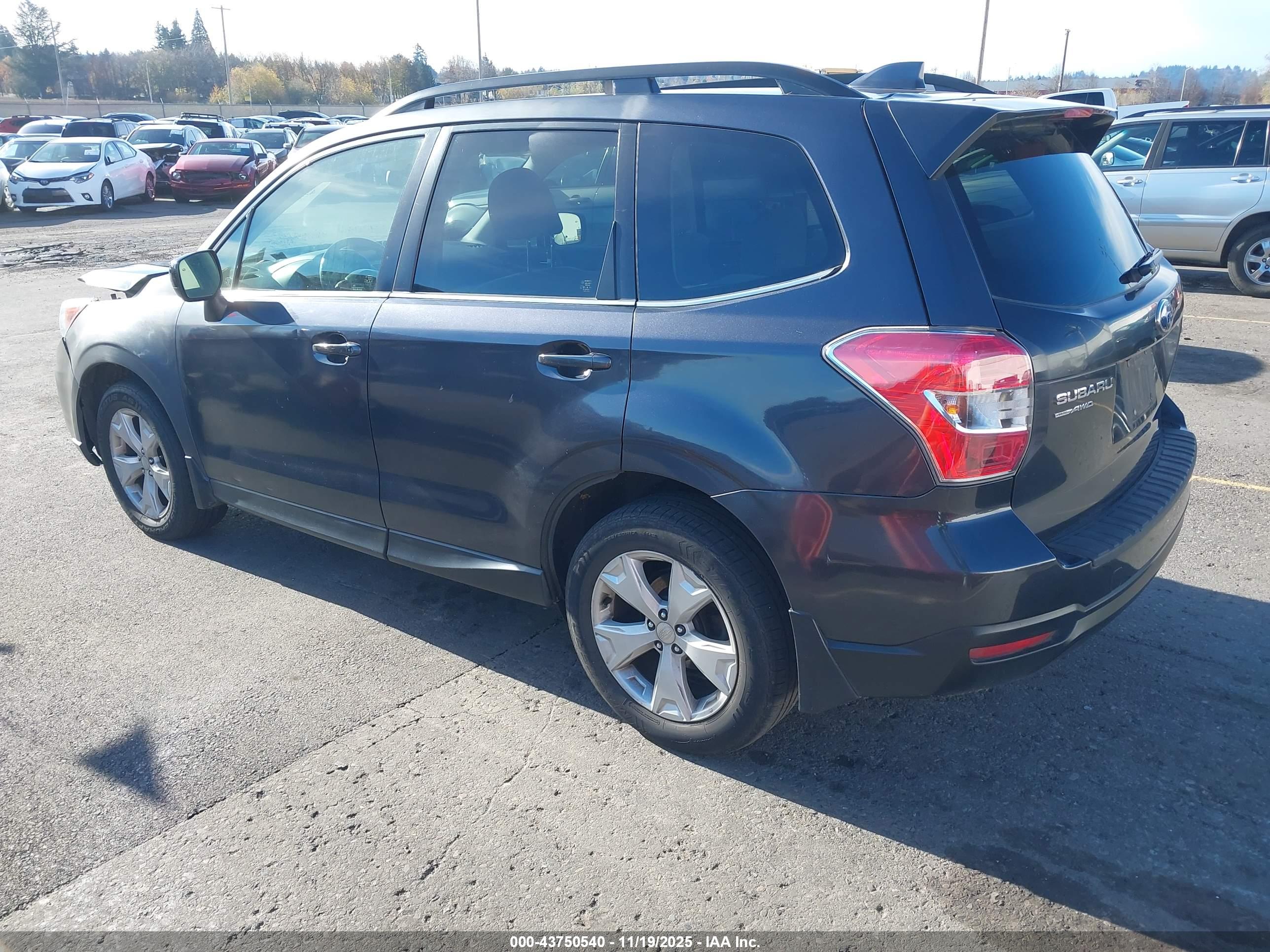 SUBARU FORESTER image 3