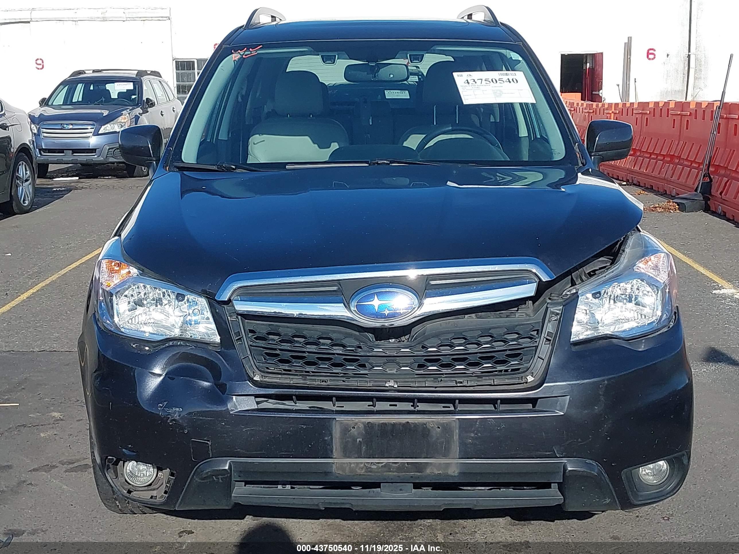 SUBARU FORESTER image 6