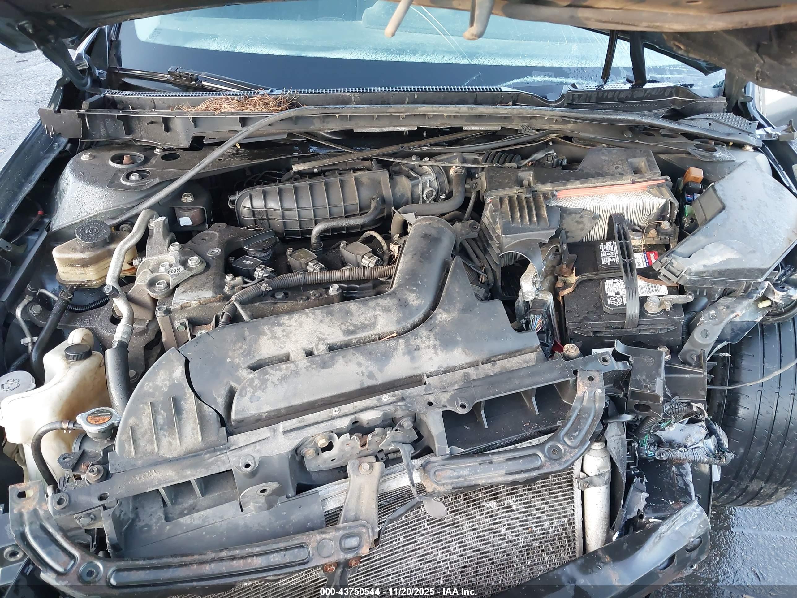 NISSAN ALTIMA image 10