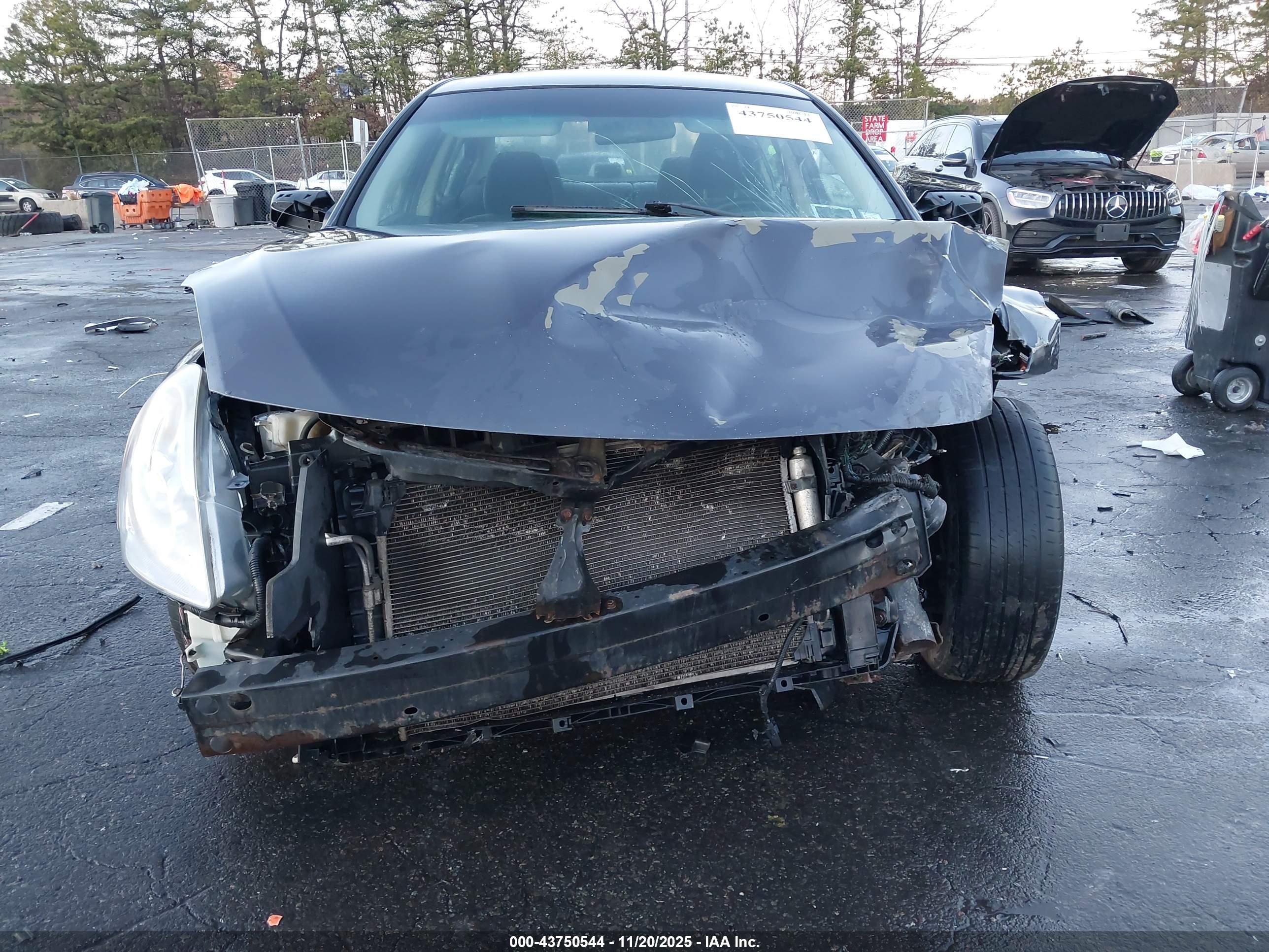 NISSAN ALTIMA image 6