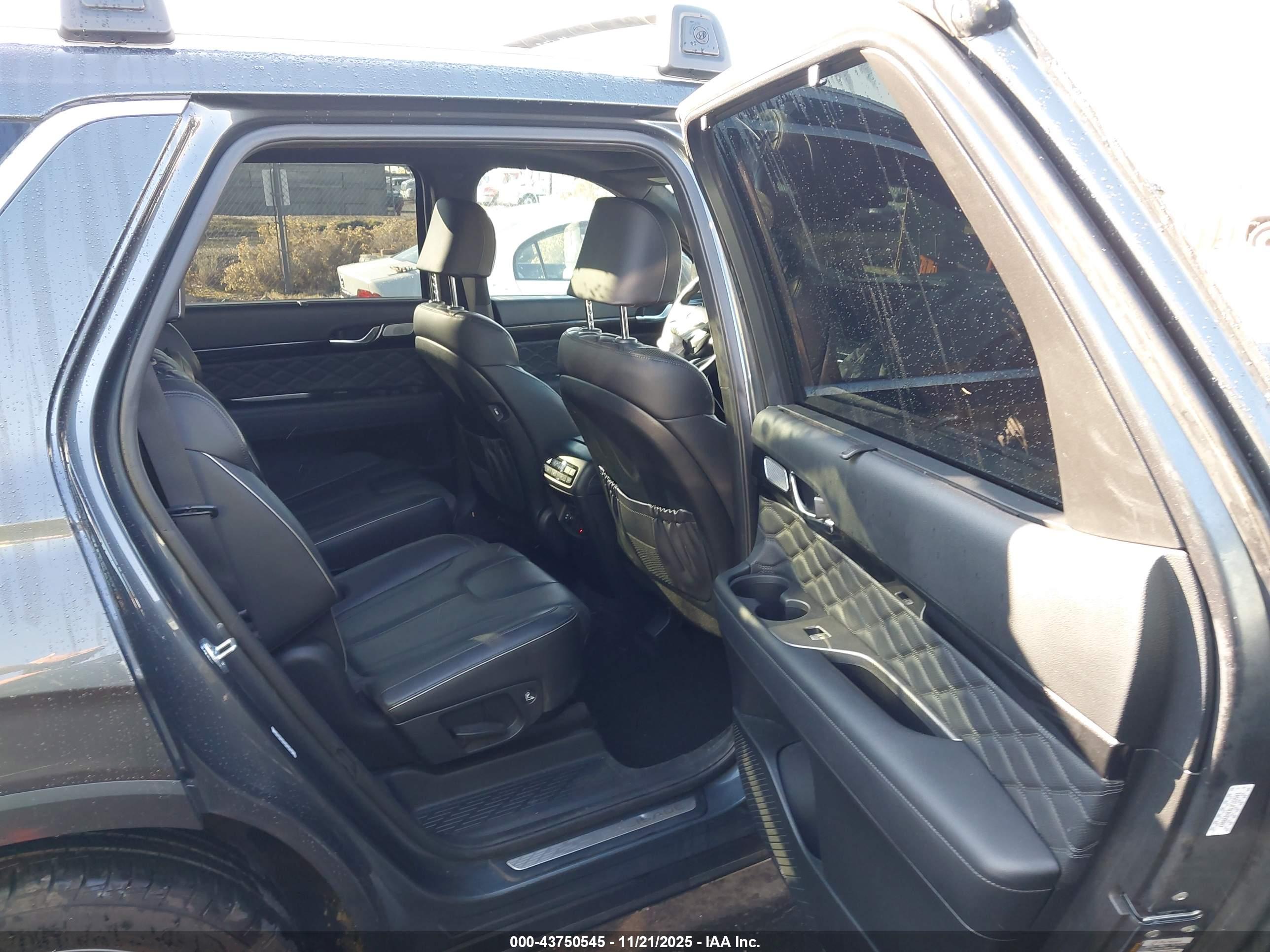 HYUNDAI PALISADE image 8