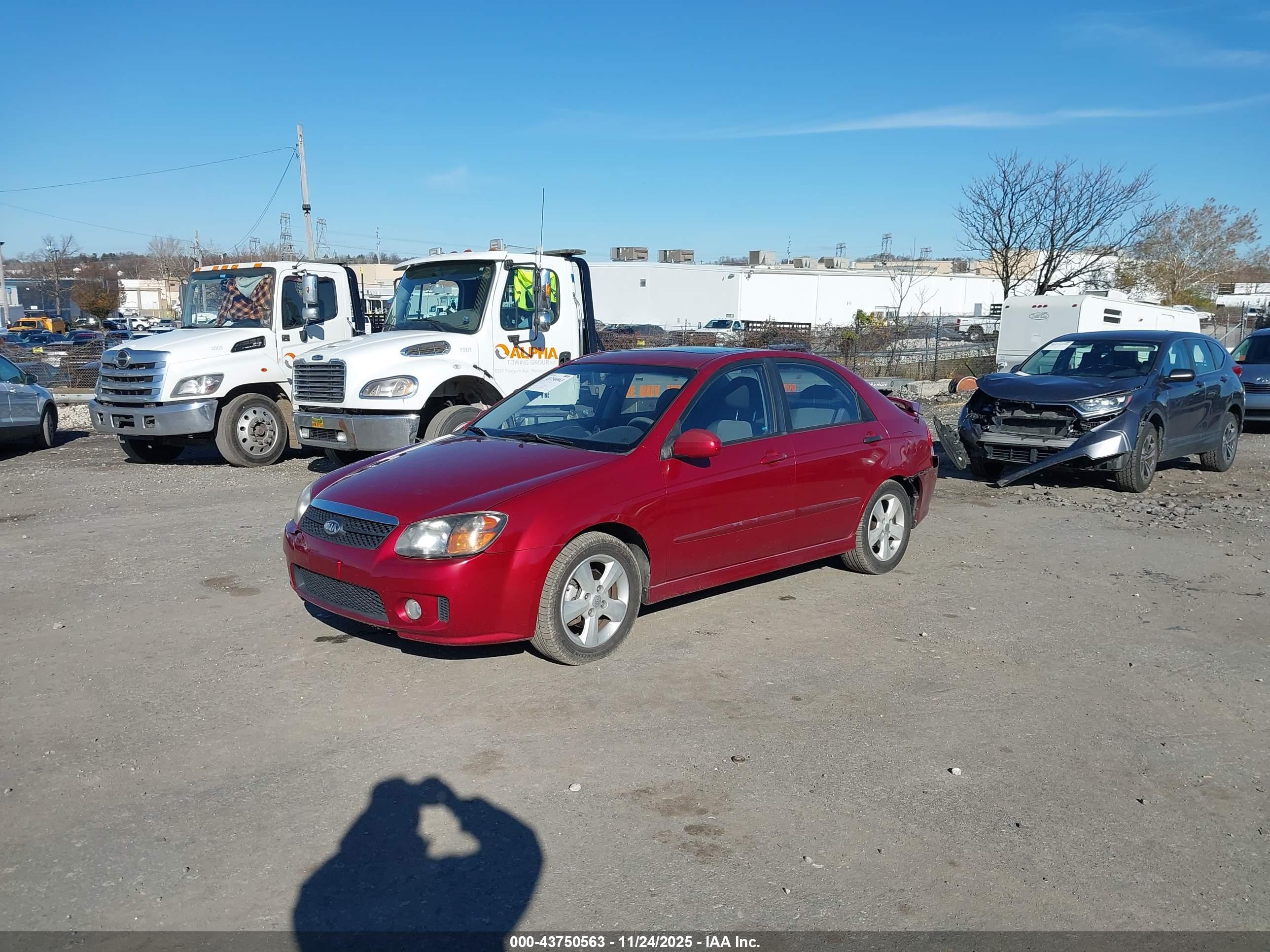 KIA SPECTRA image 2