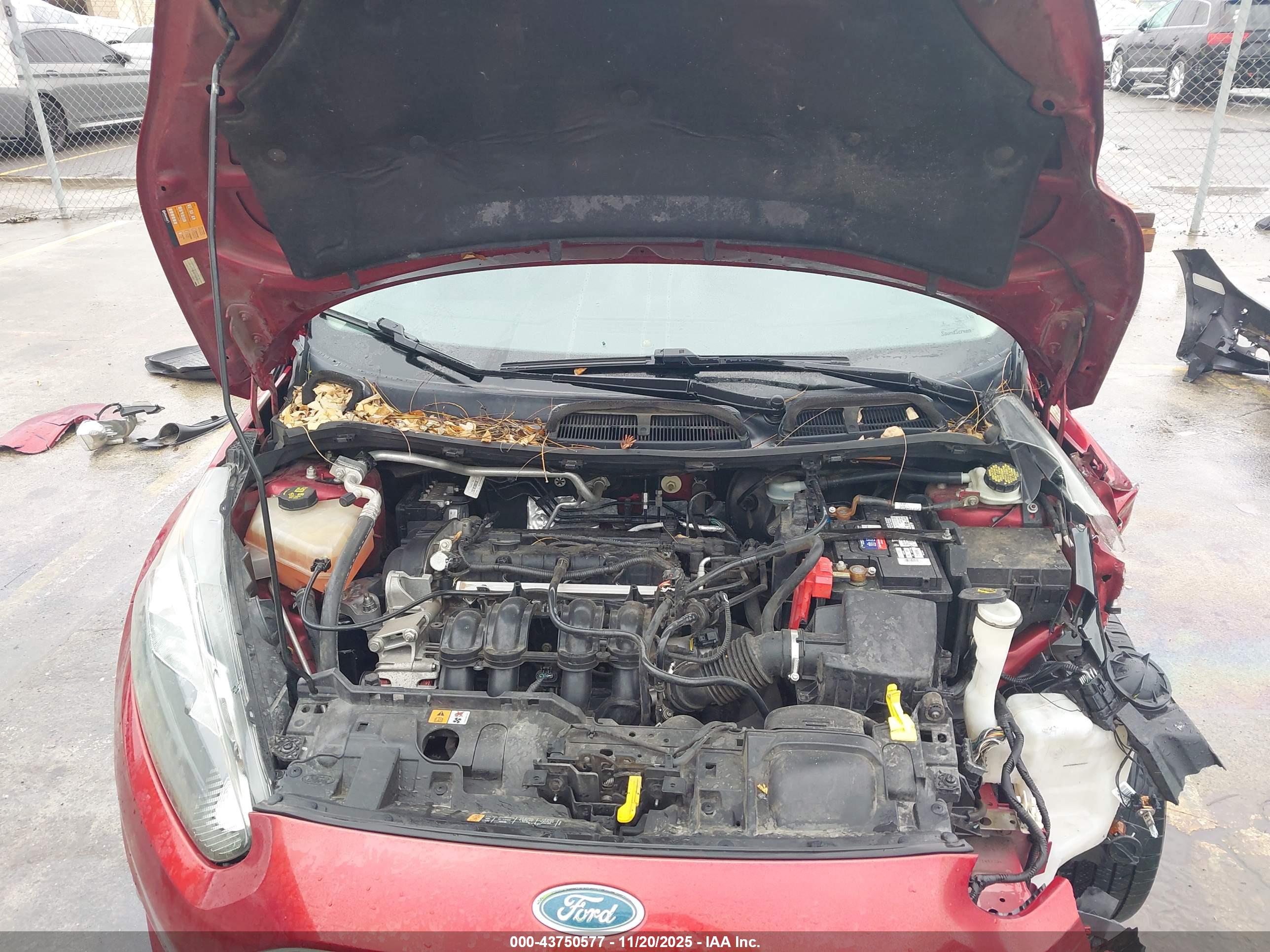 FORD FIESTA image 10