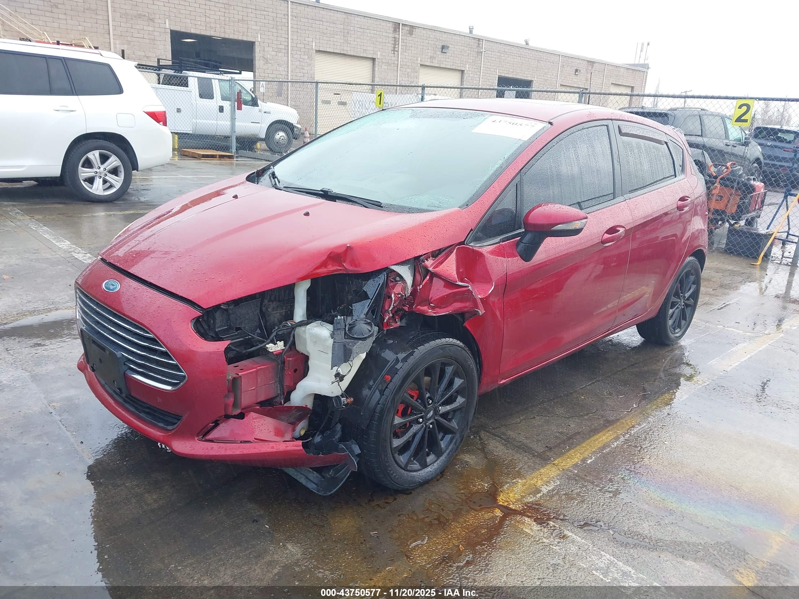 FORD FIESTA image 6