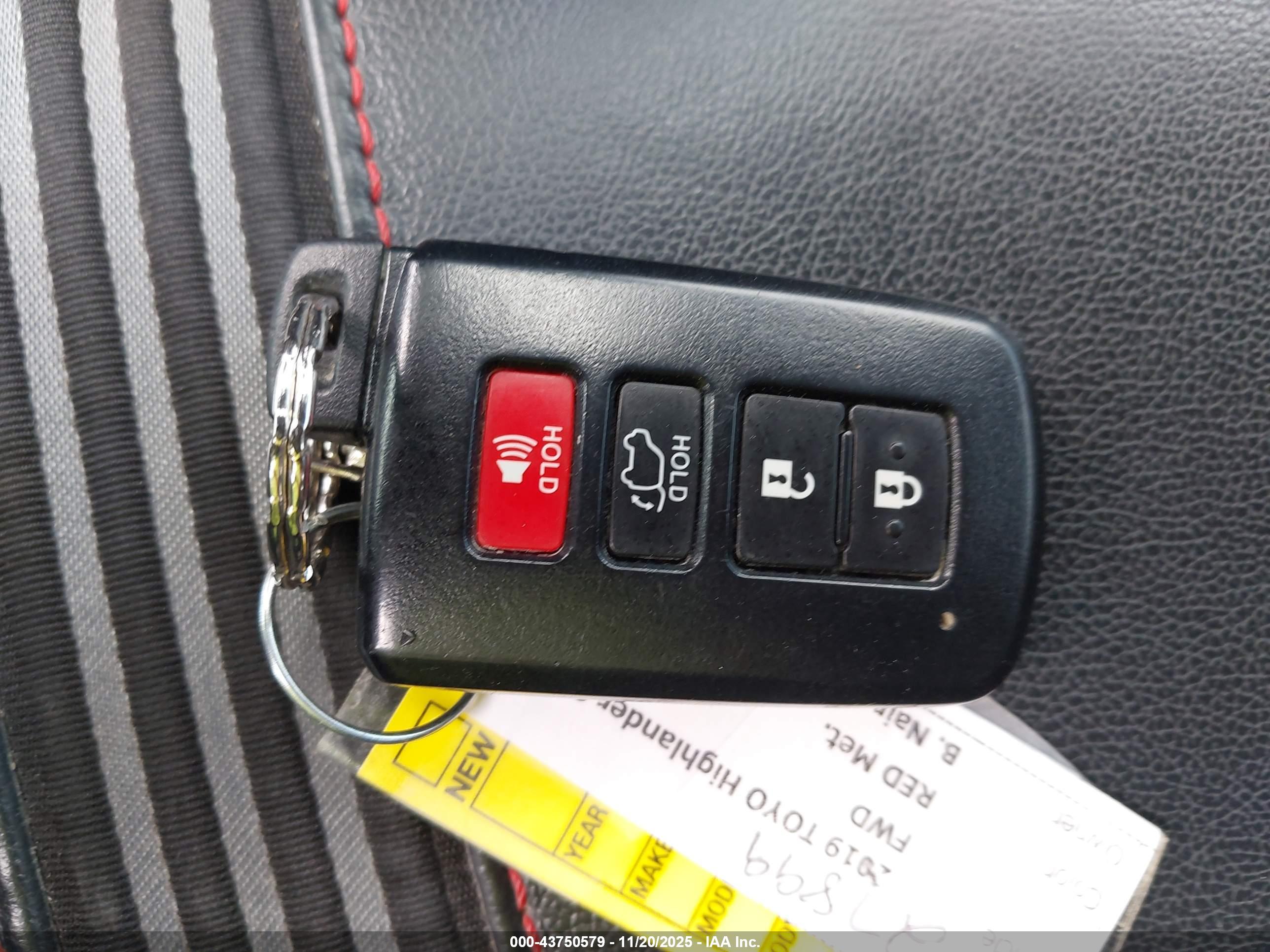 TOYOTA HIGHLANDER image 11