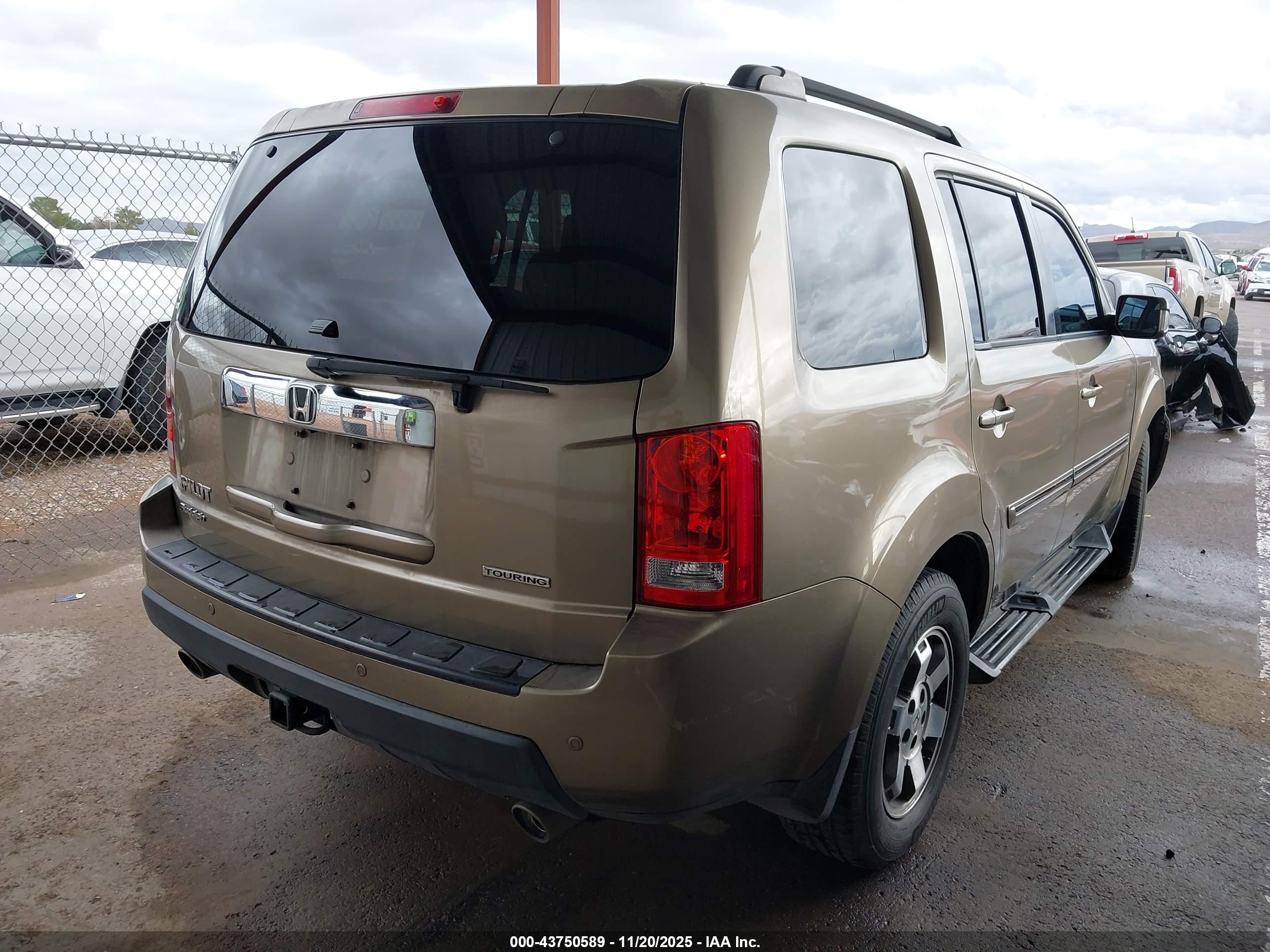 HONDA PILOT image 4