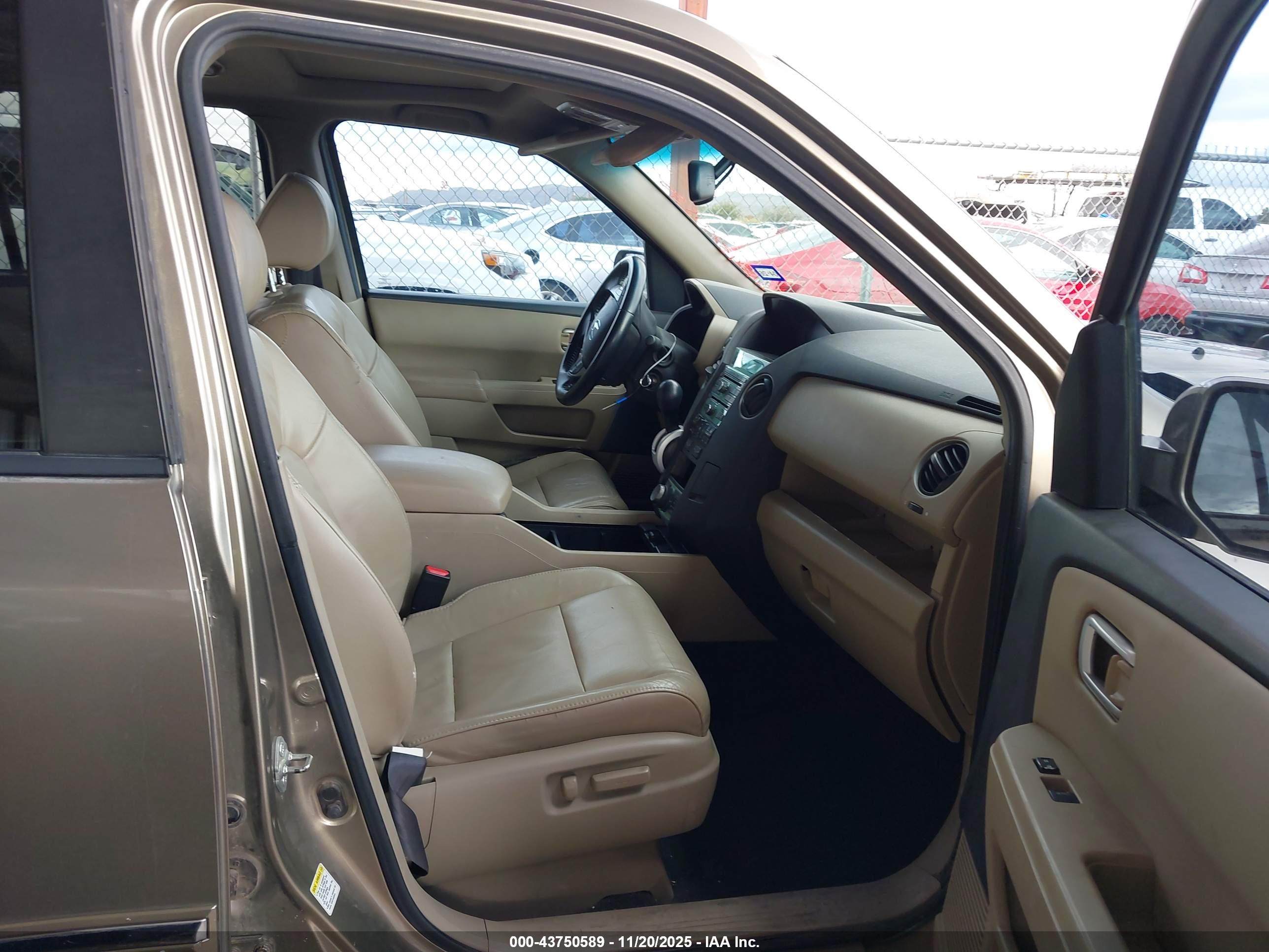HONDA PILOT image 5