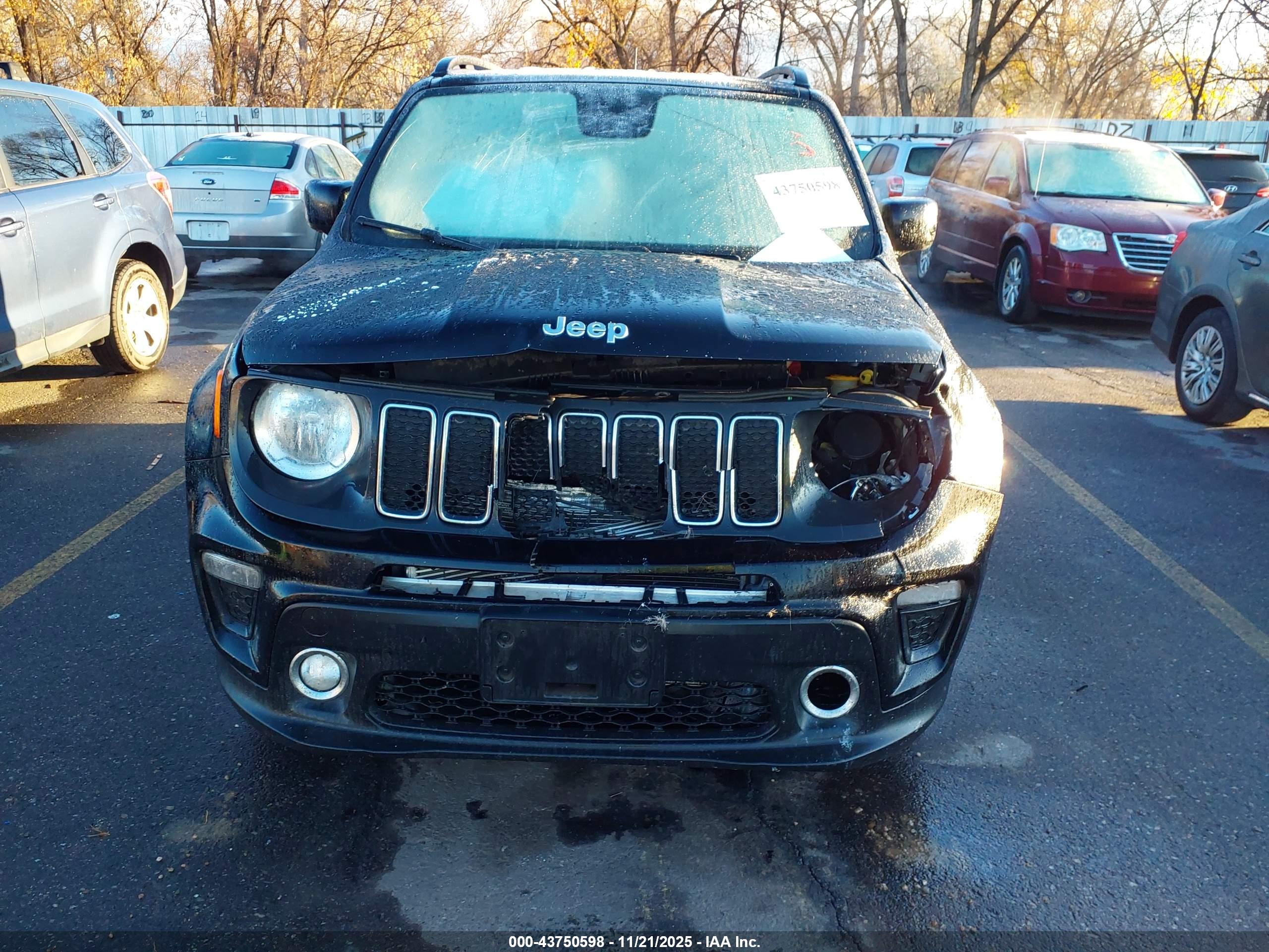 JEEP RENEGADE image 6