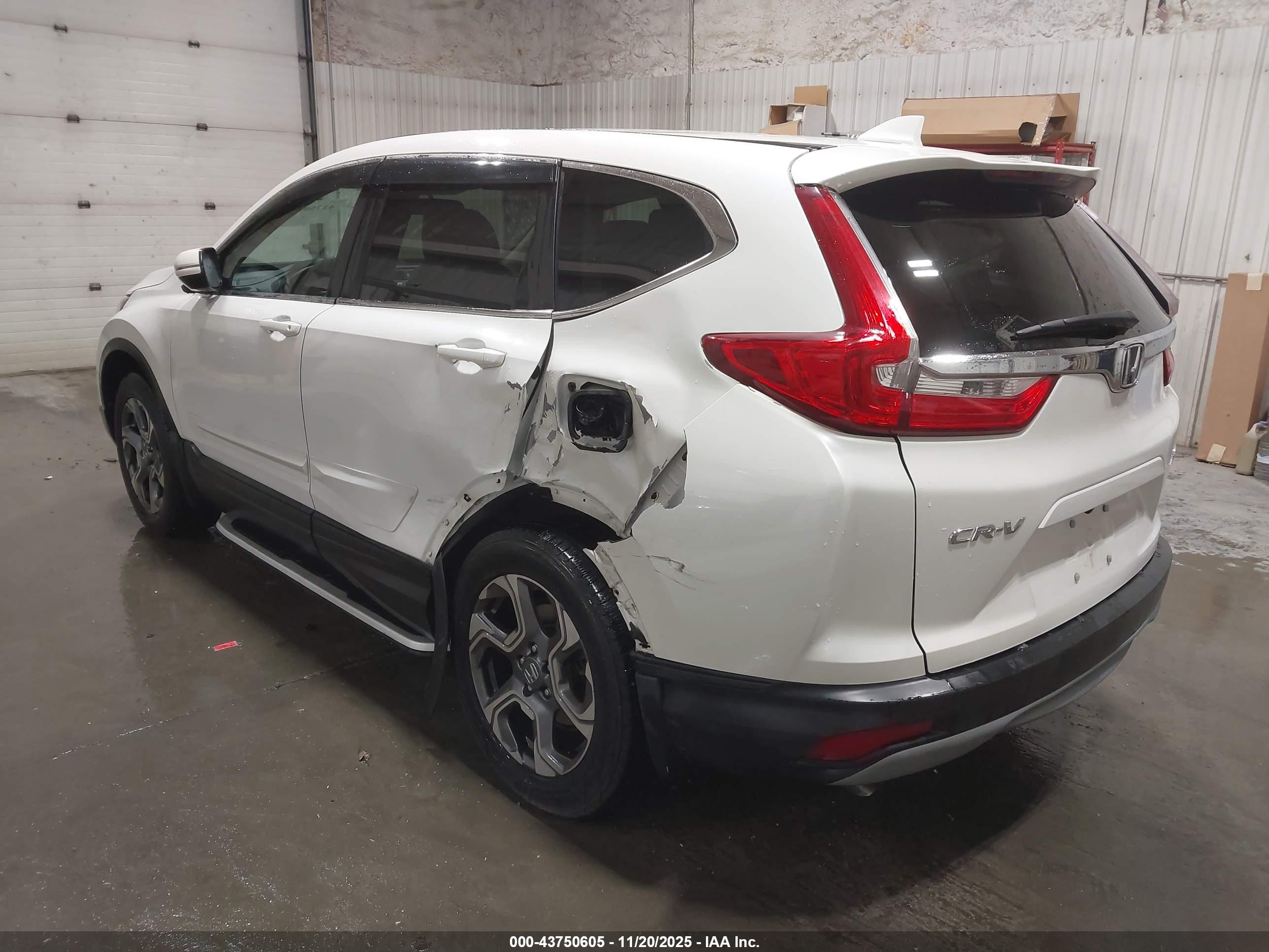 HONDA CR-V image 3