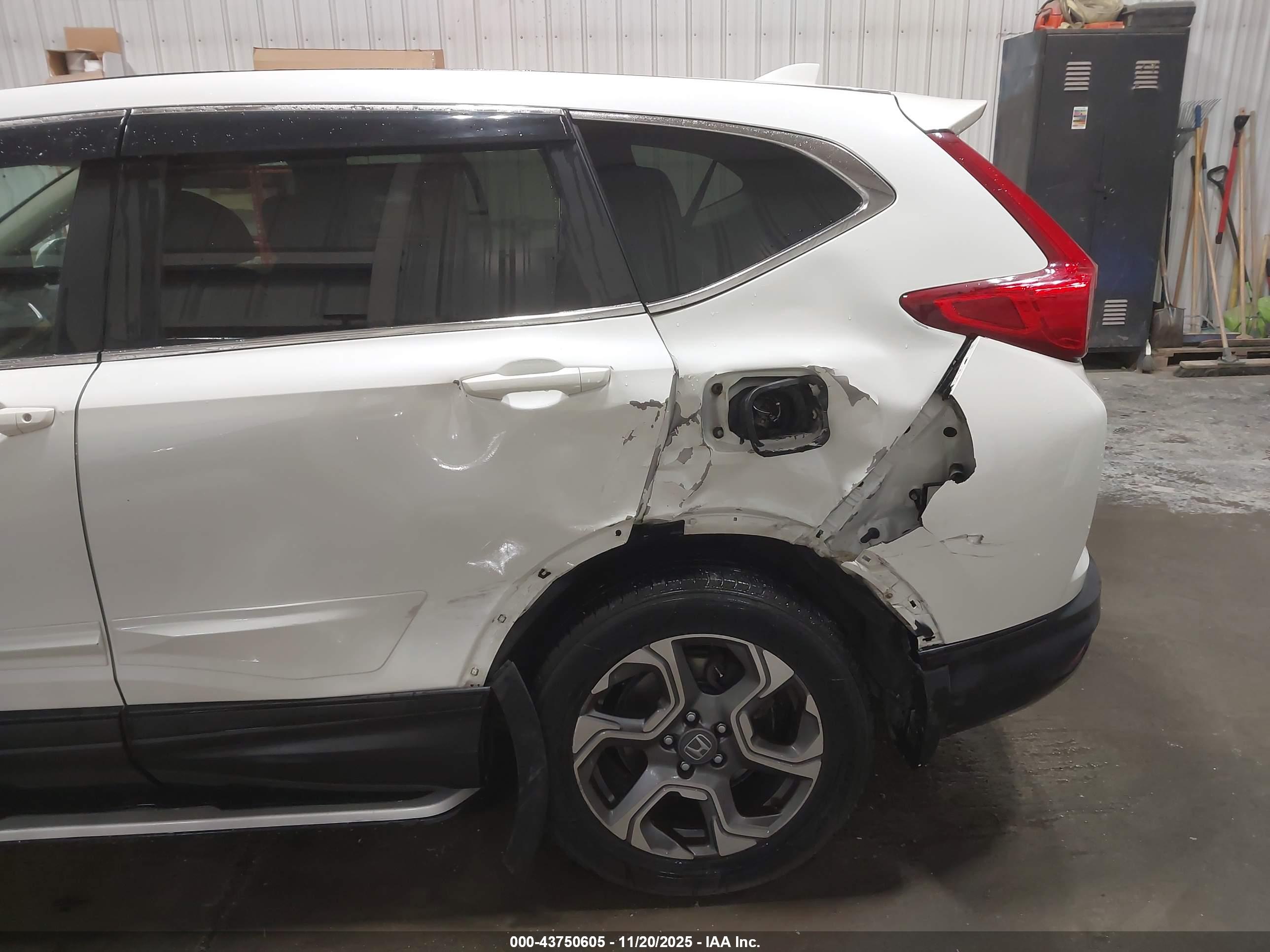 HONDA CR-V image 6