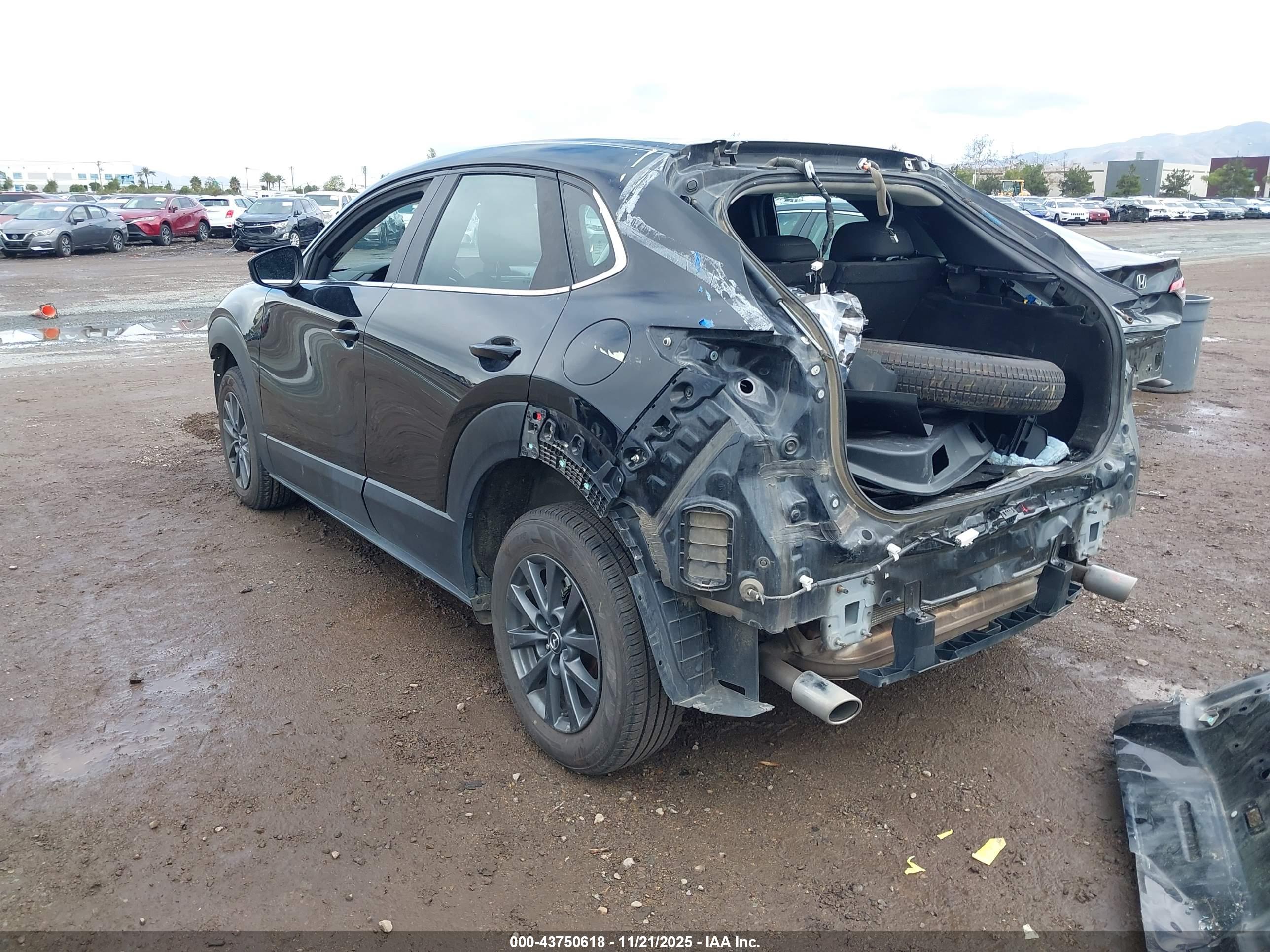 MAZDA CX-30 image 3