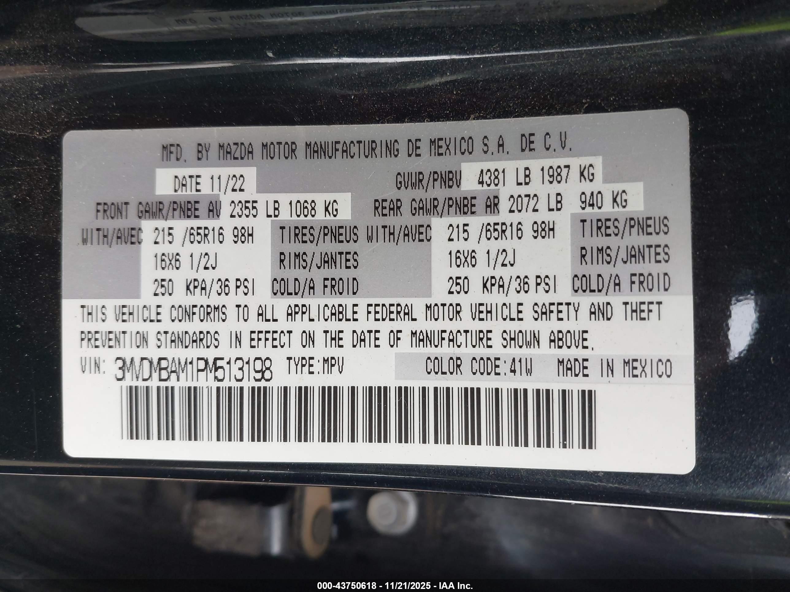MAZDA CX-30 image 9