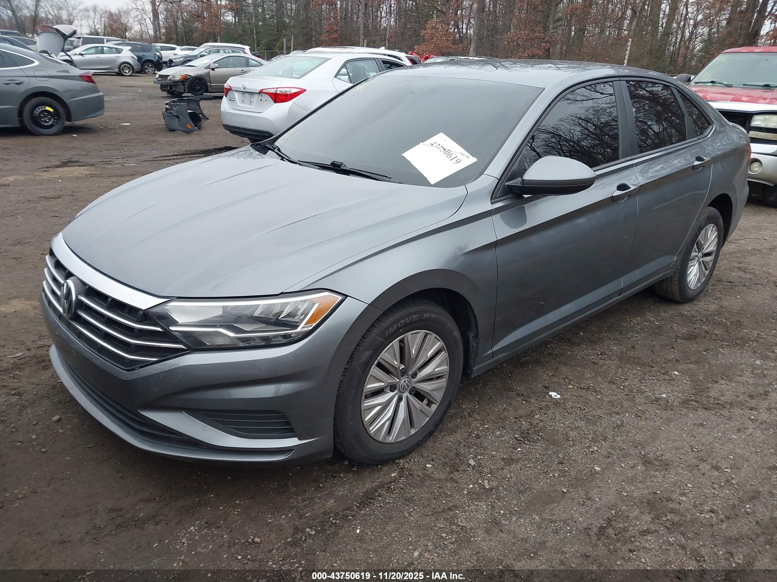 VOLKSWAGEN JETTA image 2