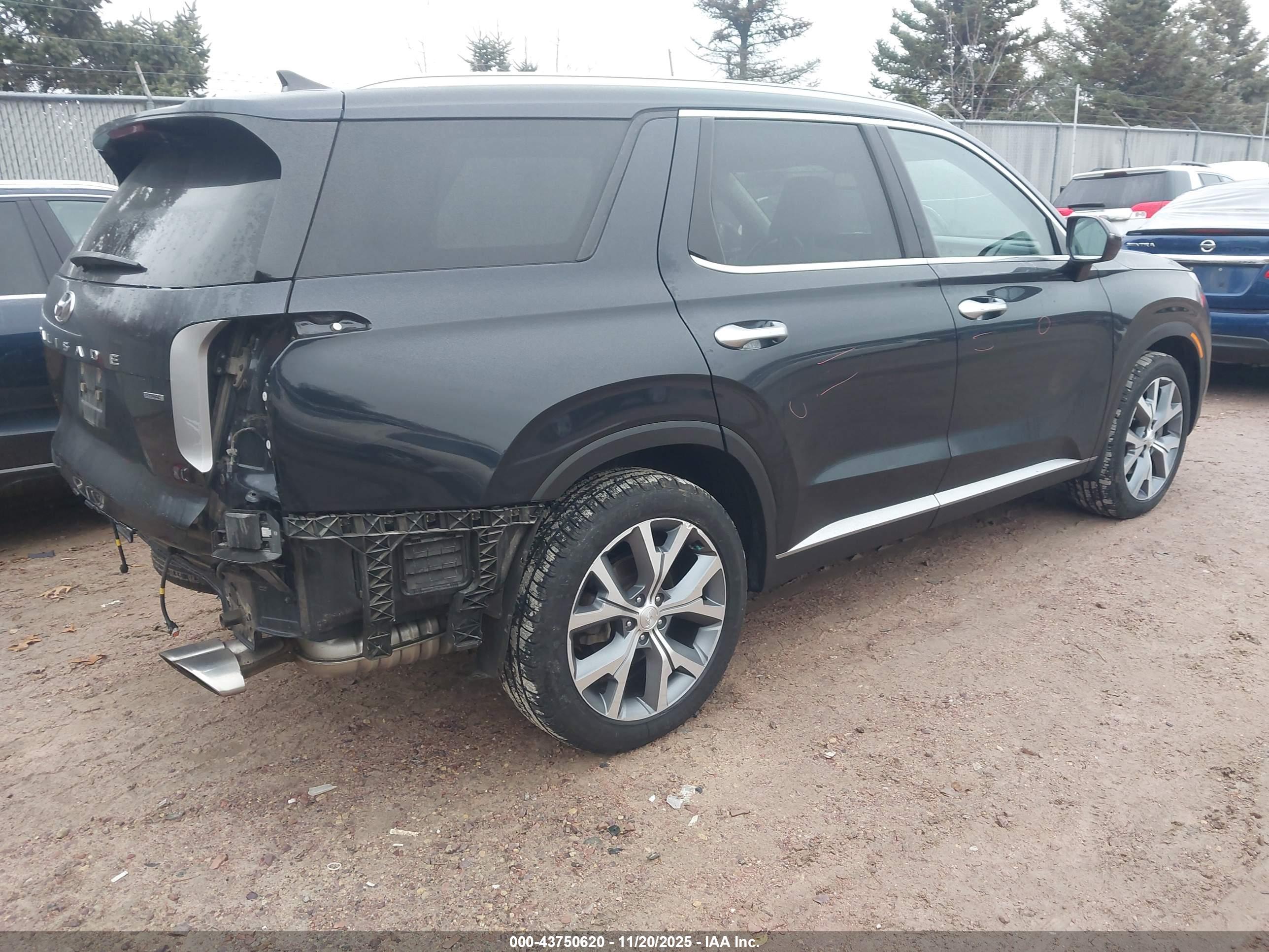 HYUNDAI PALISADE image 4