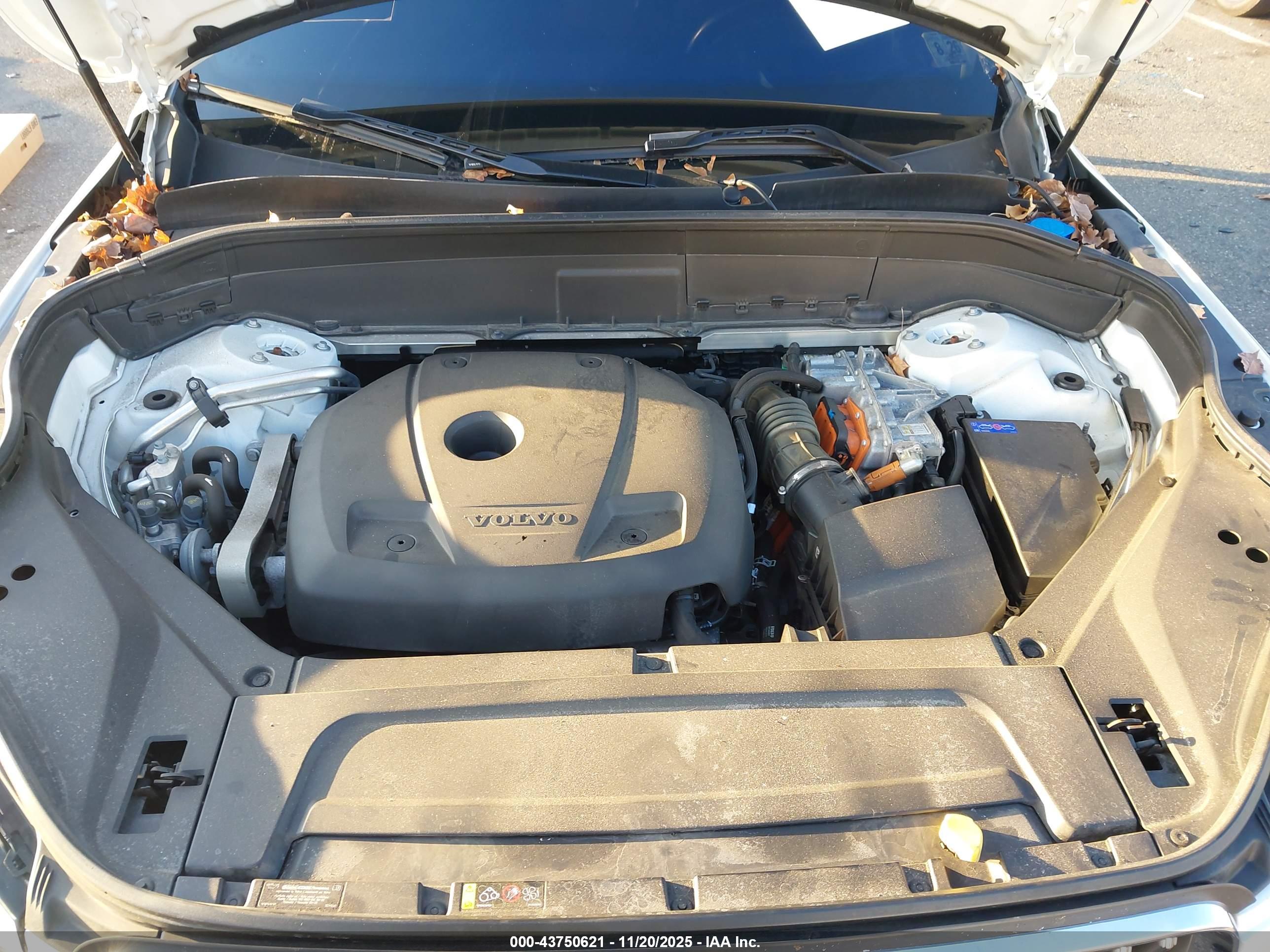 VOLVO XC90 image 10