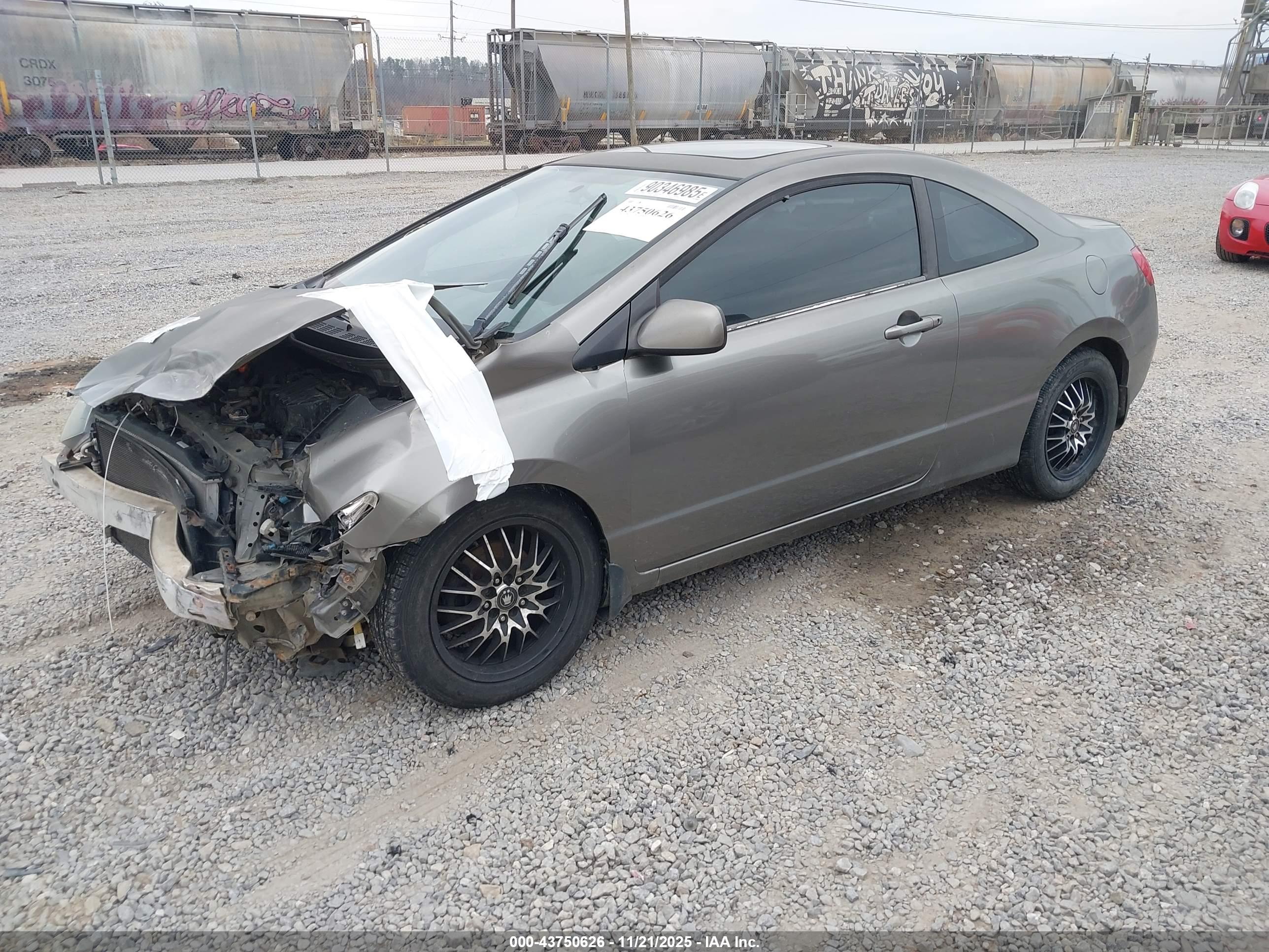 HONDA CIVIC image 2