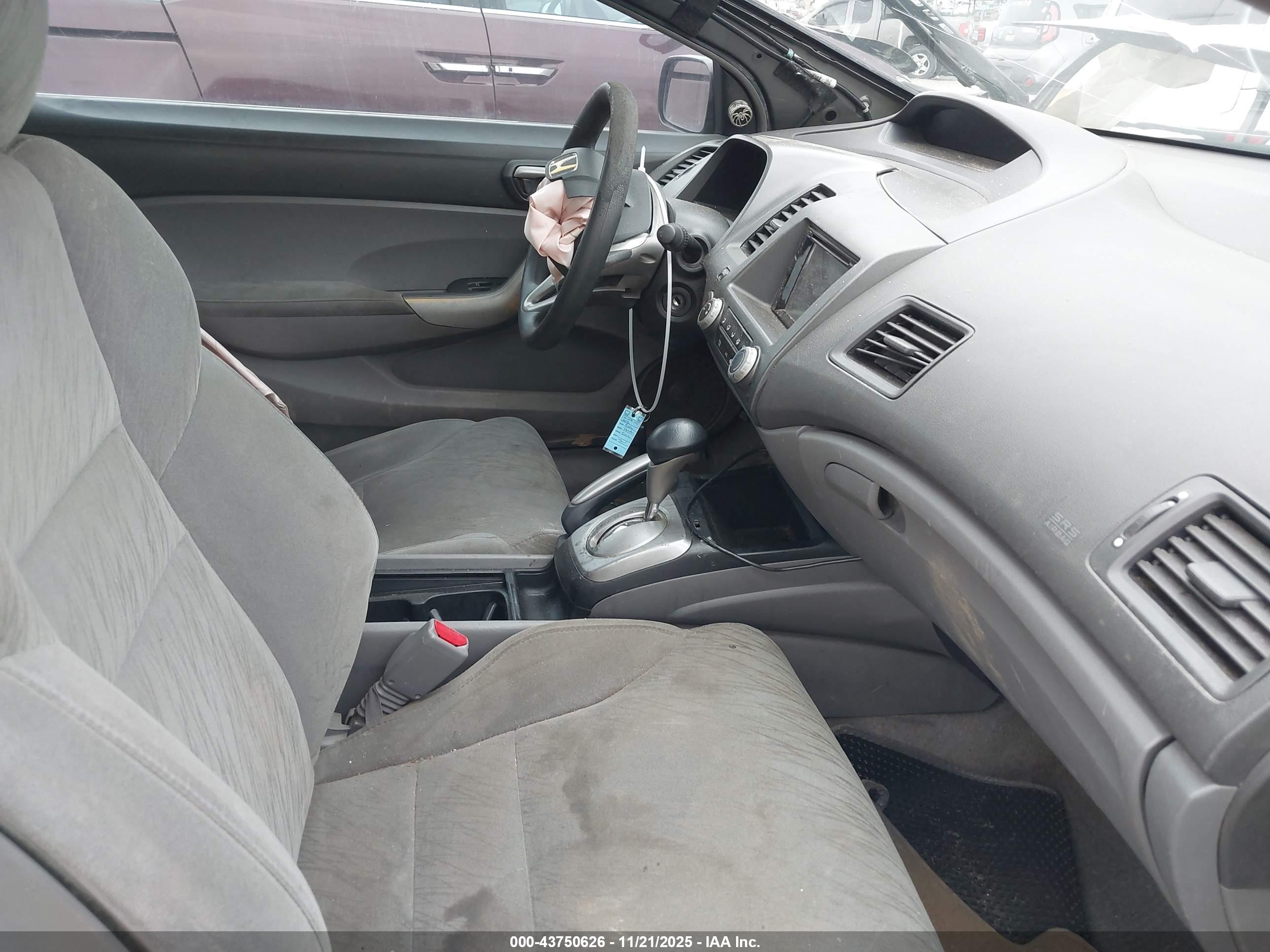 HONDA CIVIC image 5