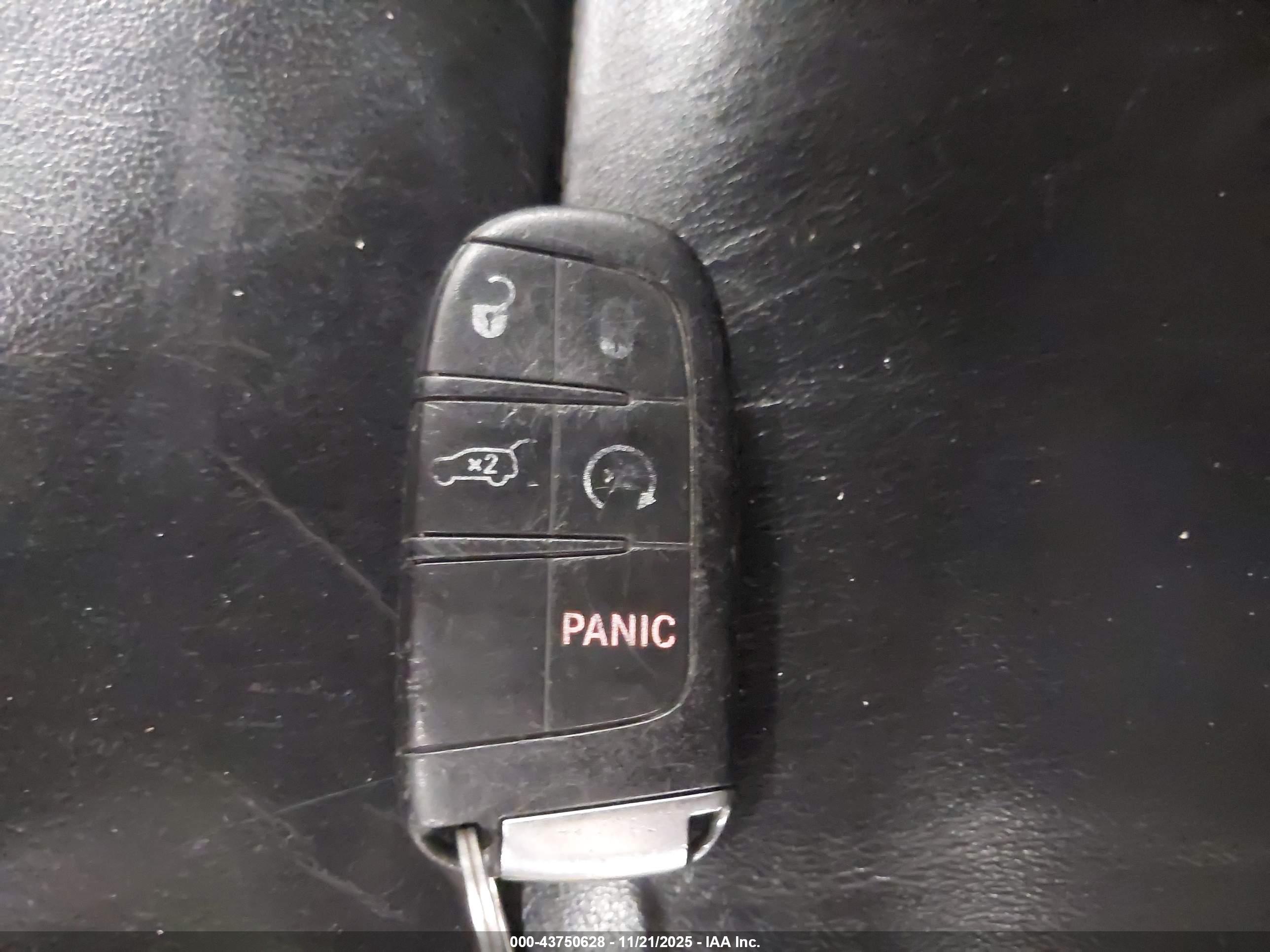 JEEP GRAND image 11