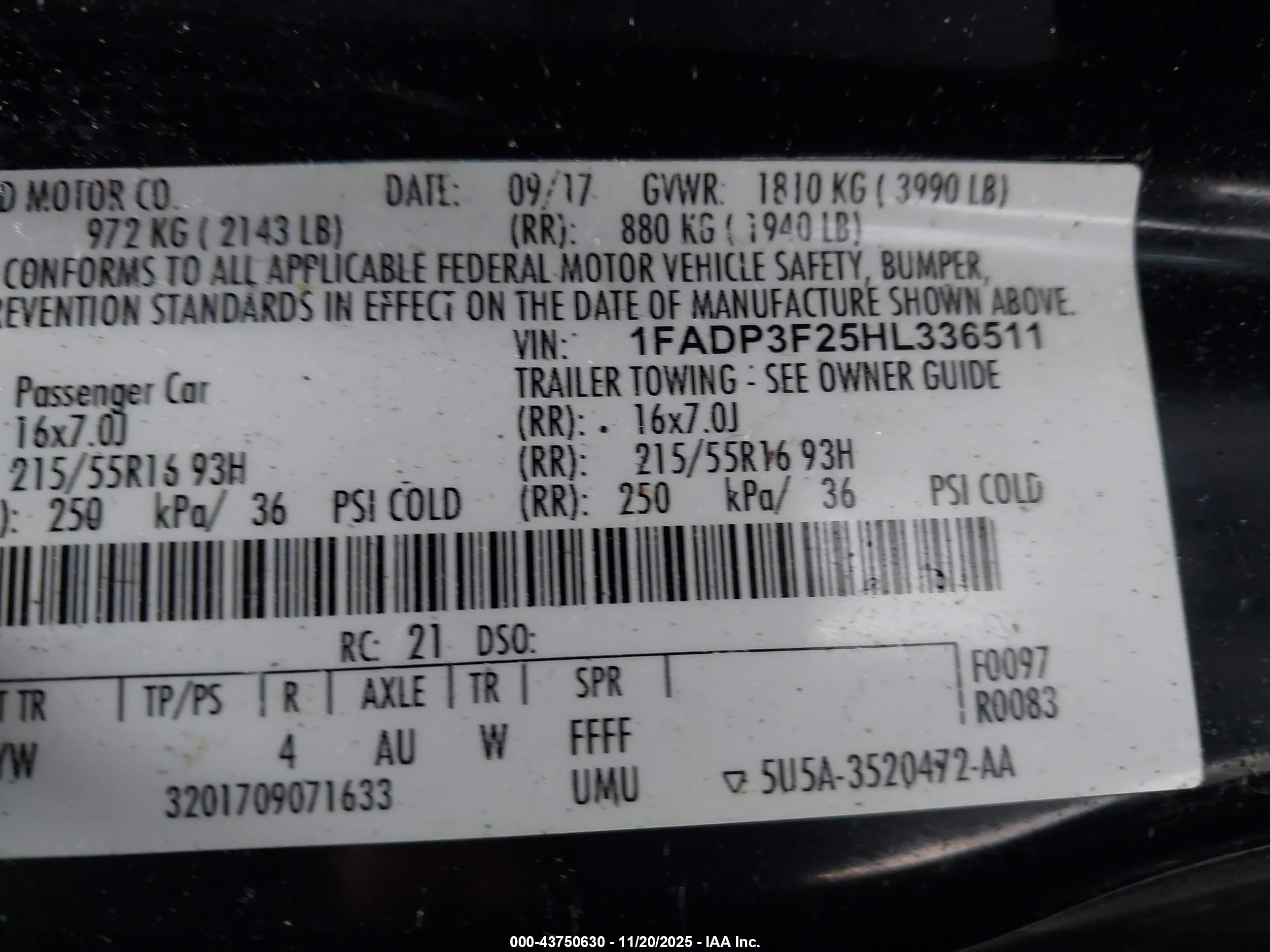 FORD FOCUS image 9