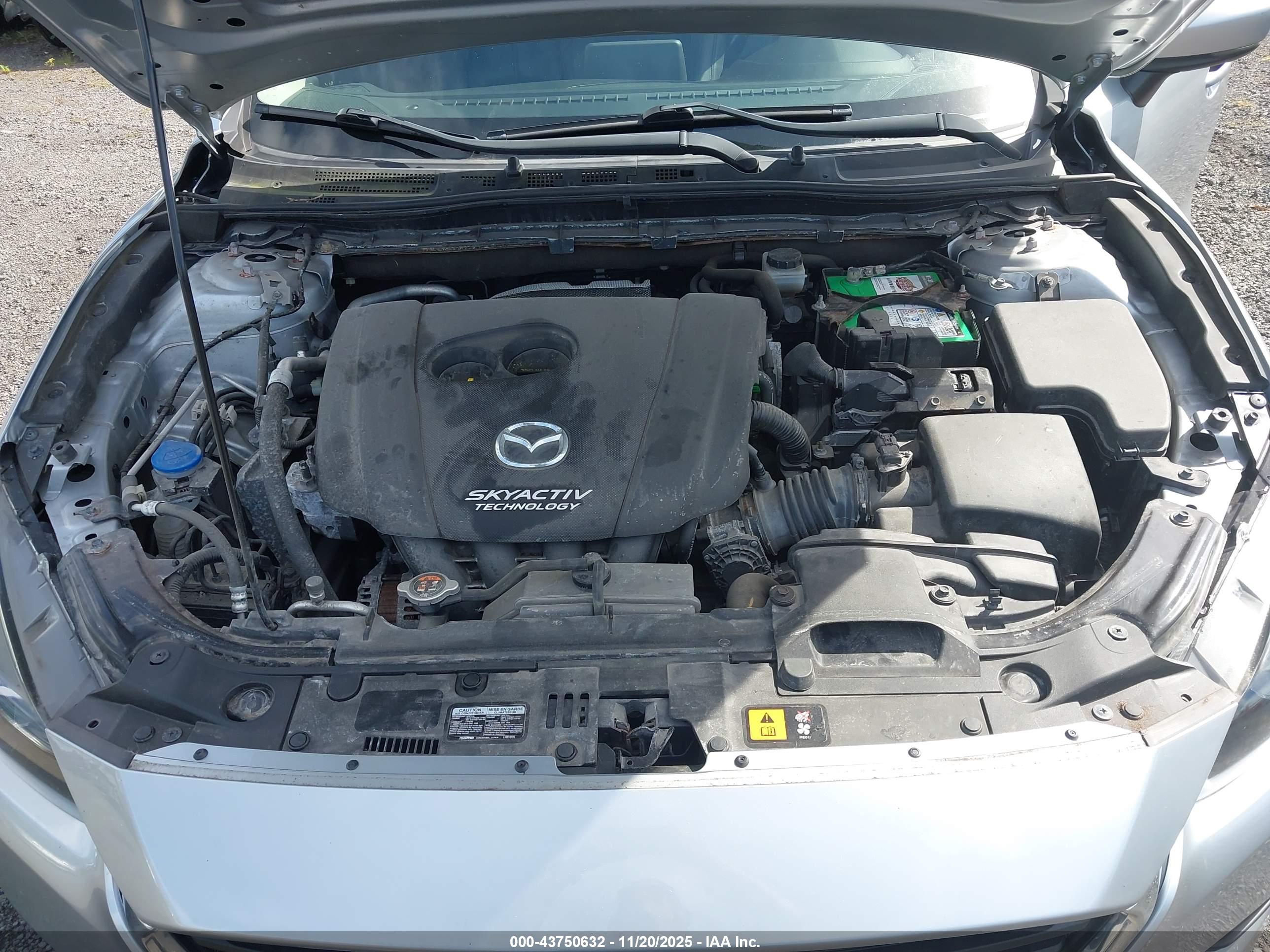 MAZDA MAZDA3 image 10