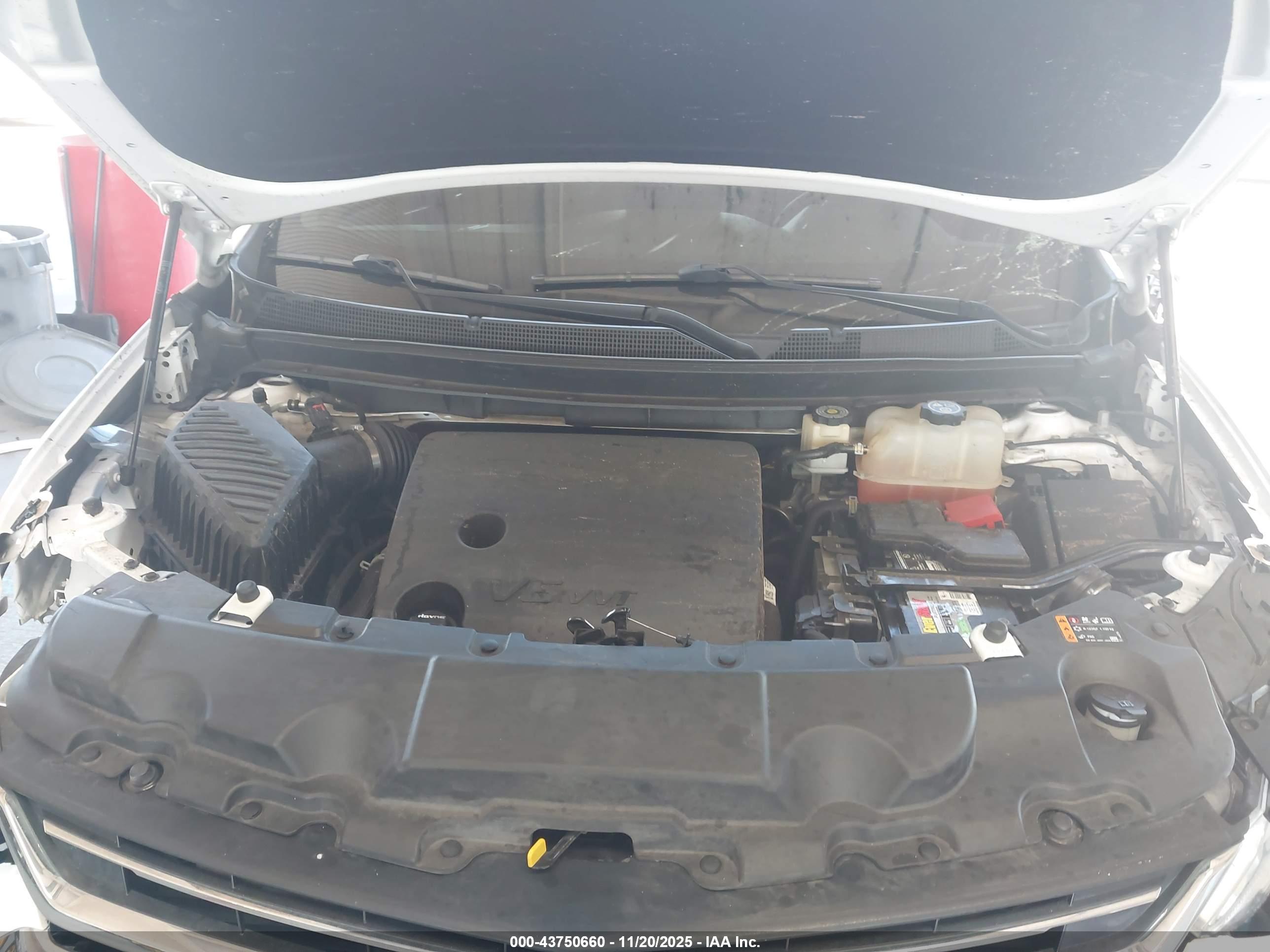 CHEVROLET TRAVERSE image 10