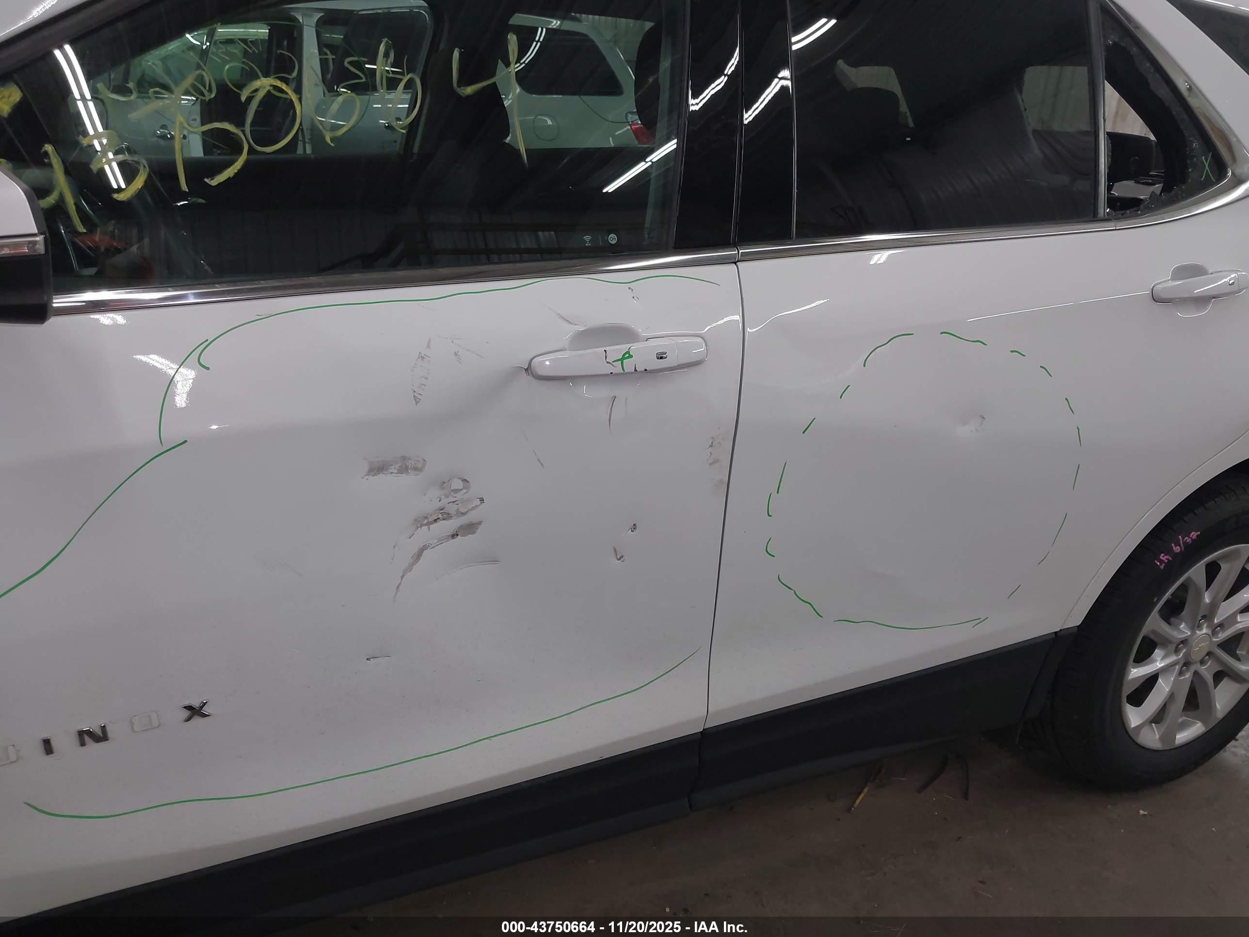 CHEVROLET EQUINOX image 6