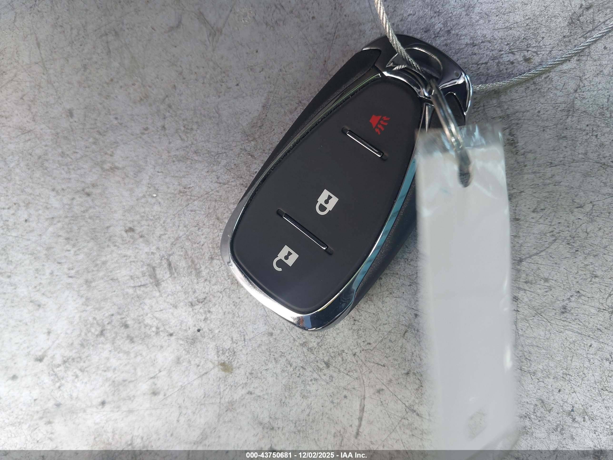 CHEVROLET EQUINOX image 11