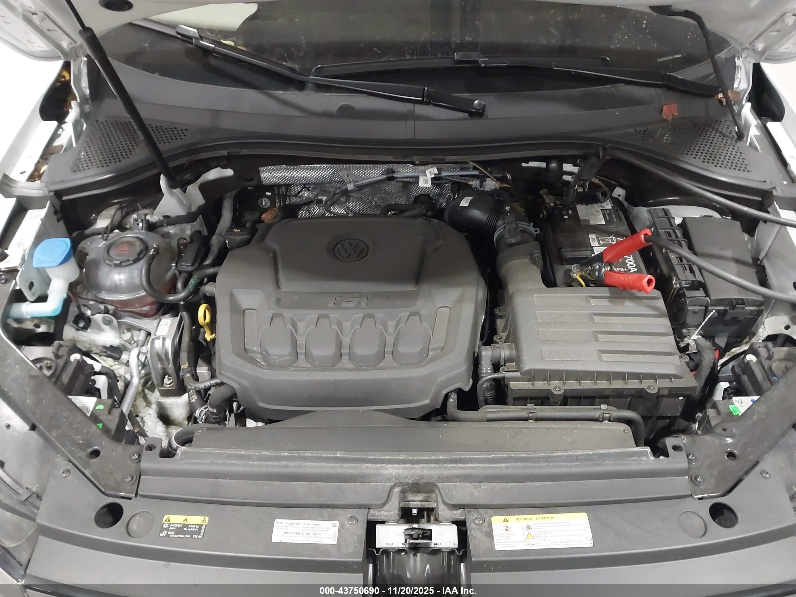VOLKSWAGEN TIGUAN image 10