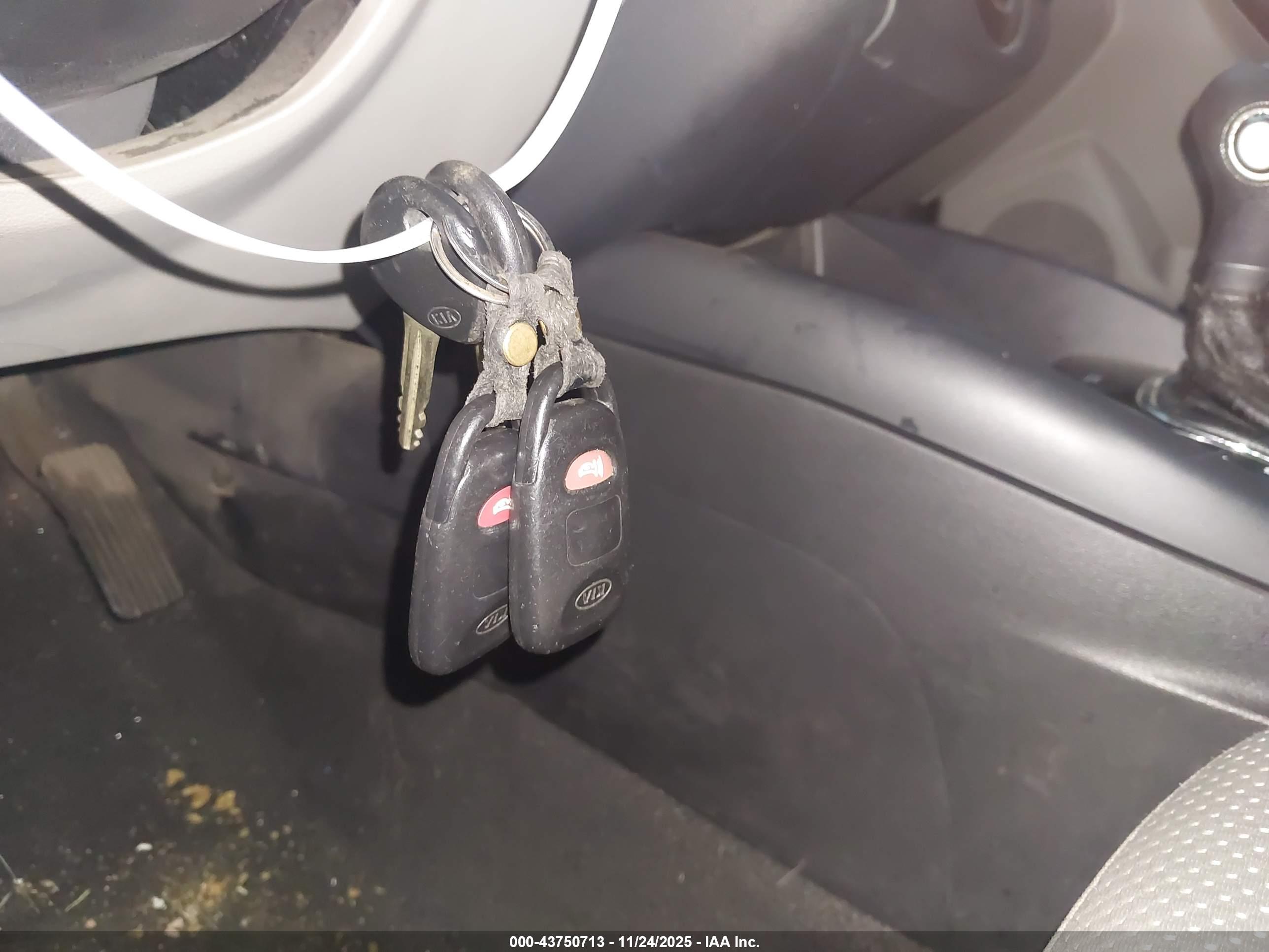 KIA FORTE image 11
