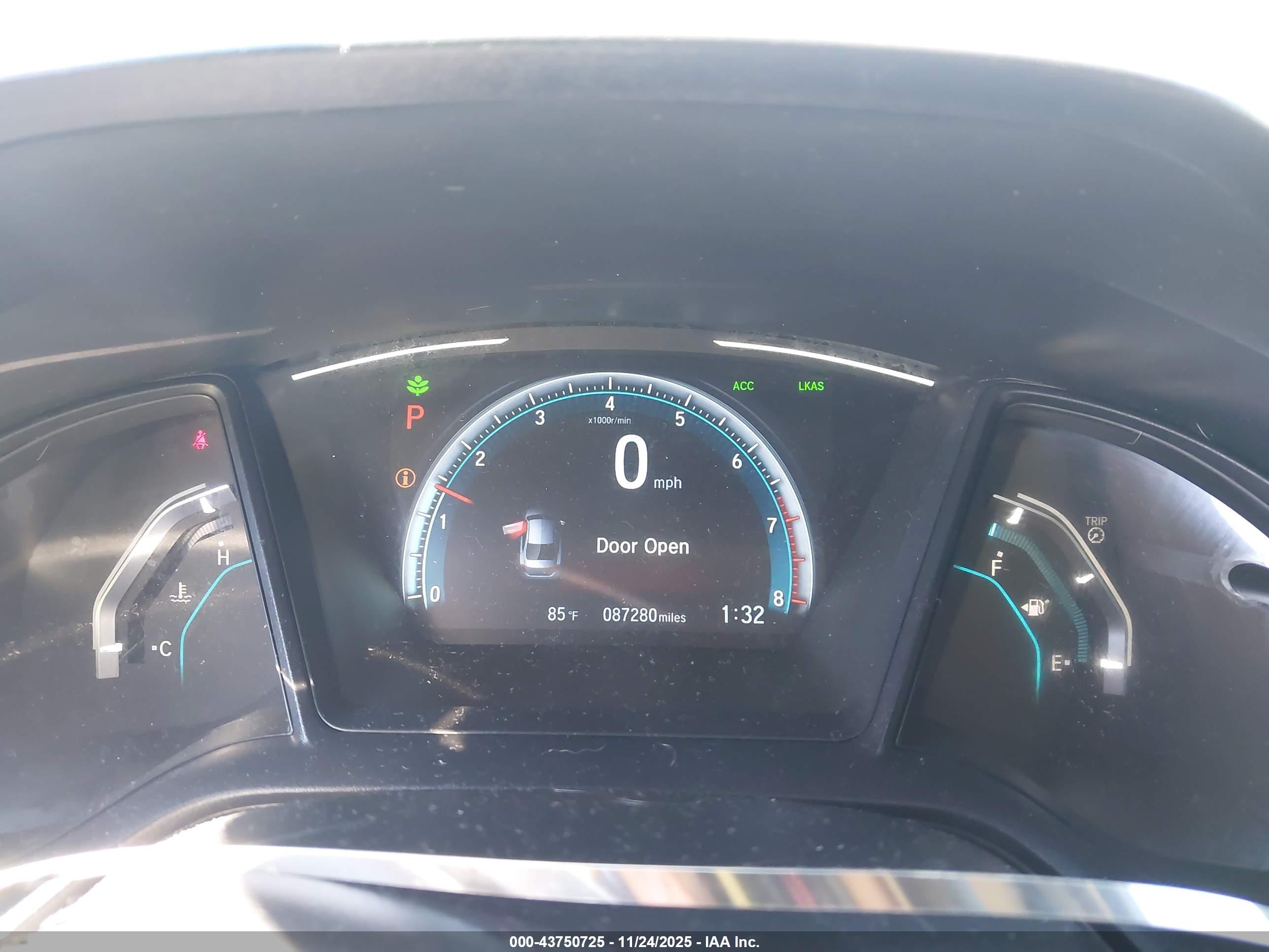 HONDA CIVIC image 7