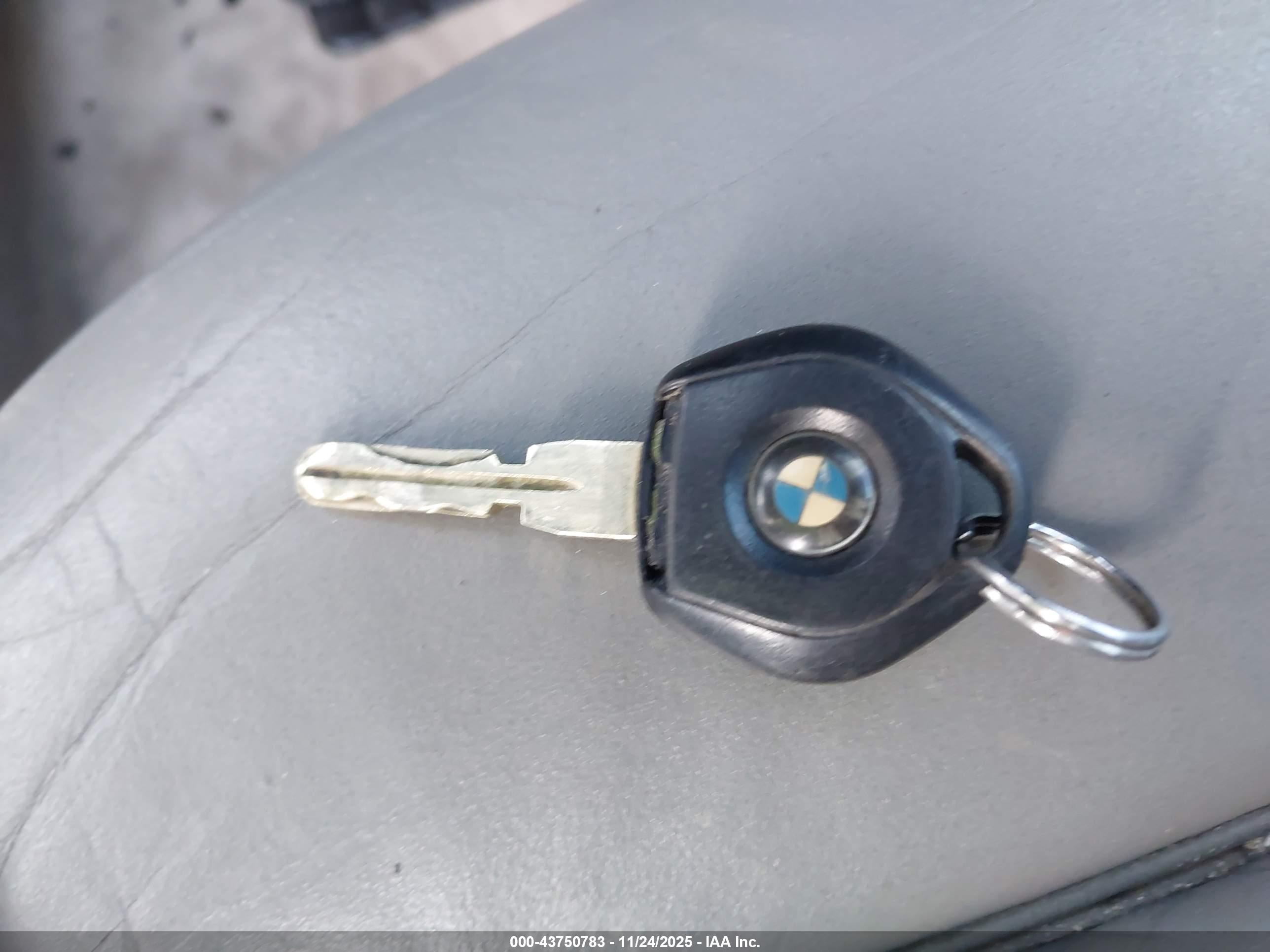 BMW M3 image 11