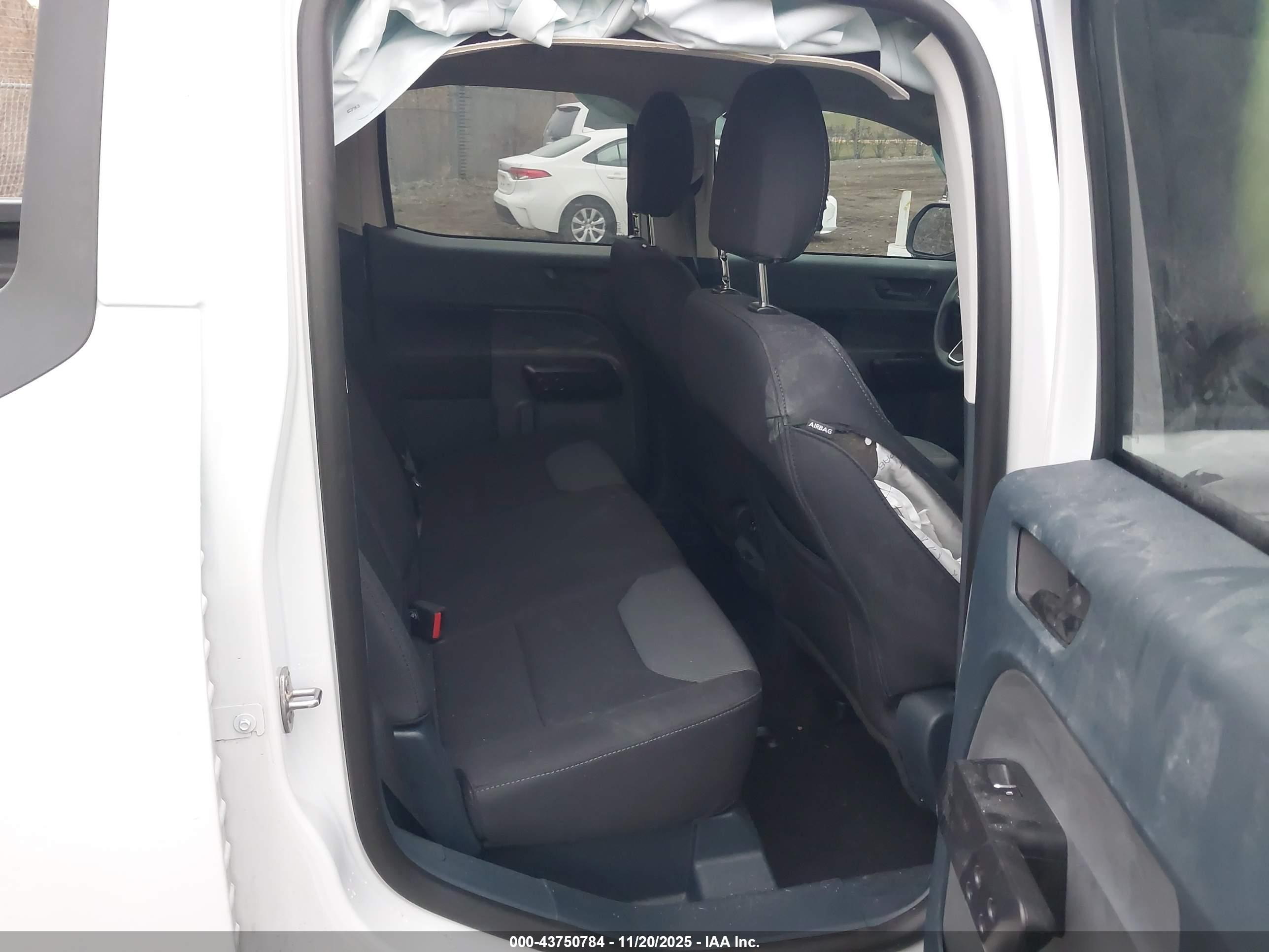 FORD MAVERICK image 8