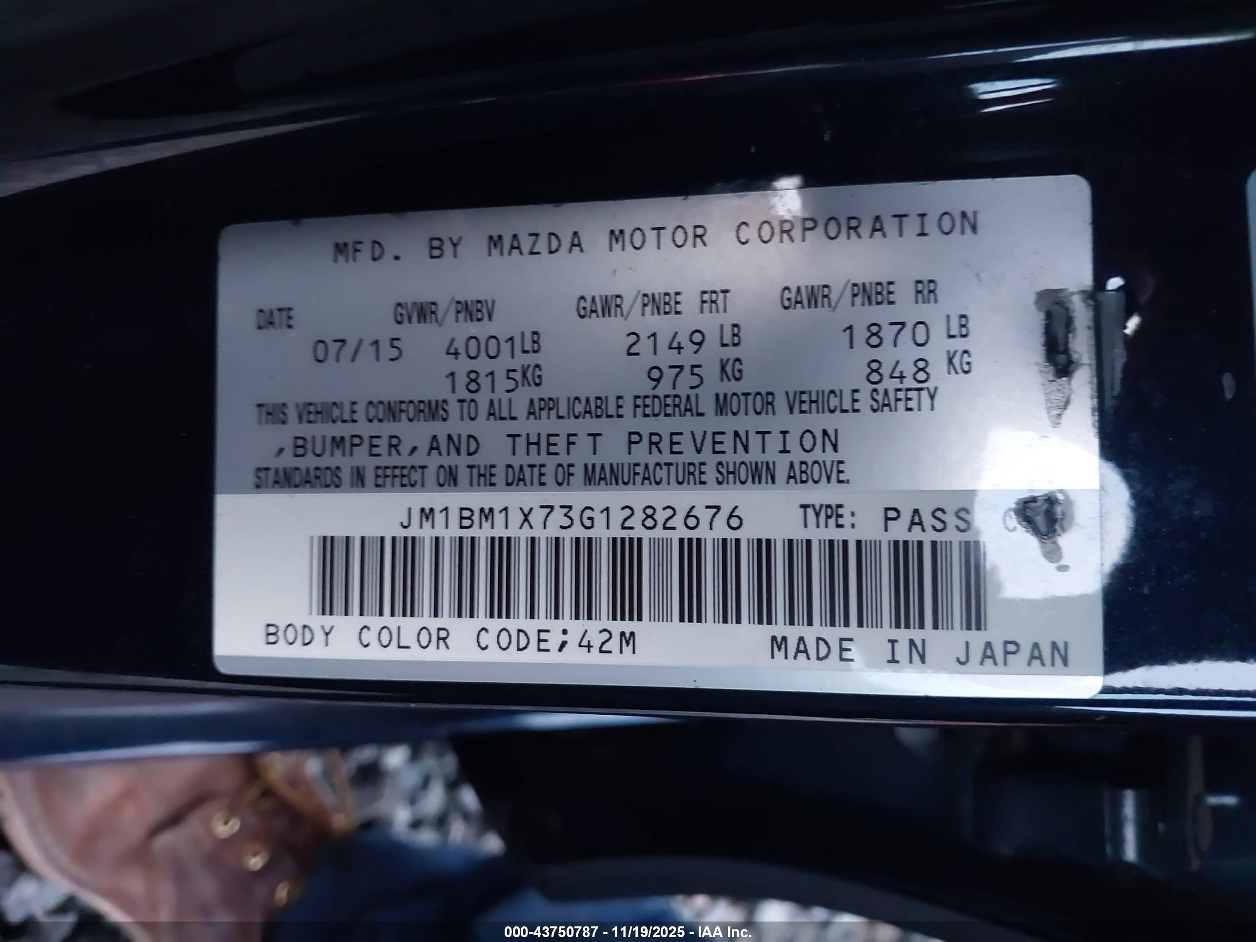 MAZDA MAZDA3 image 9