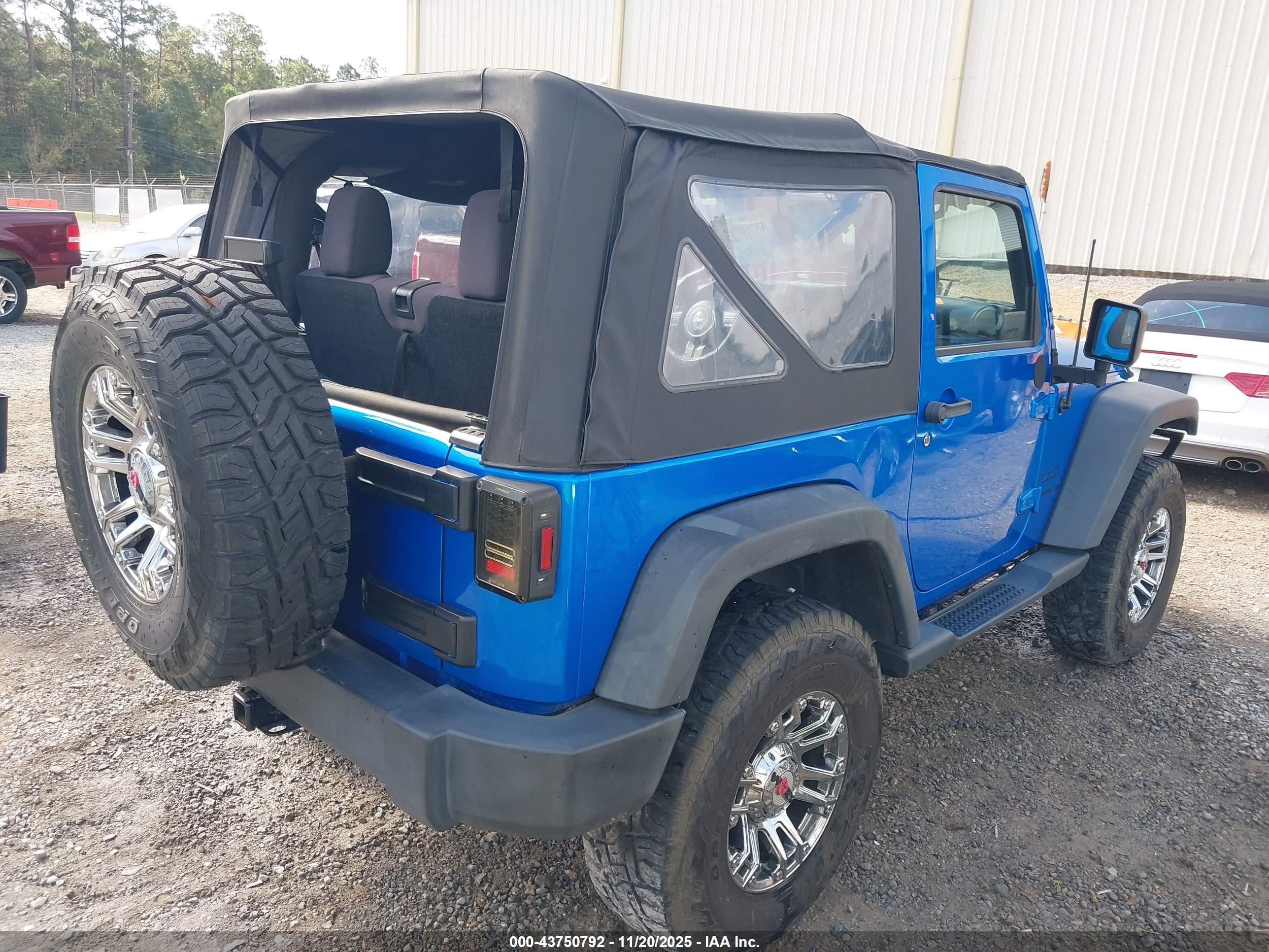 JEEP WRANGLER image 4