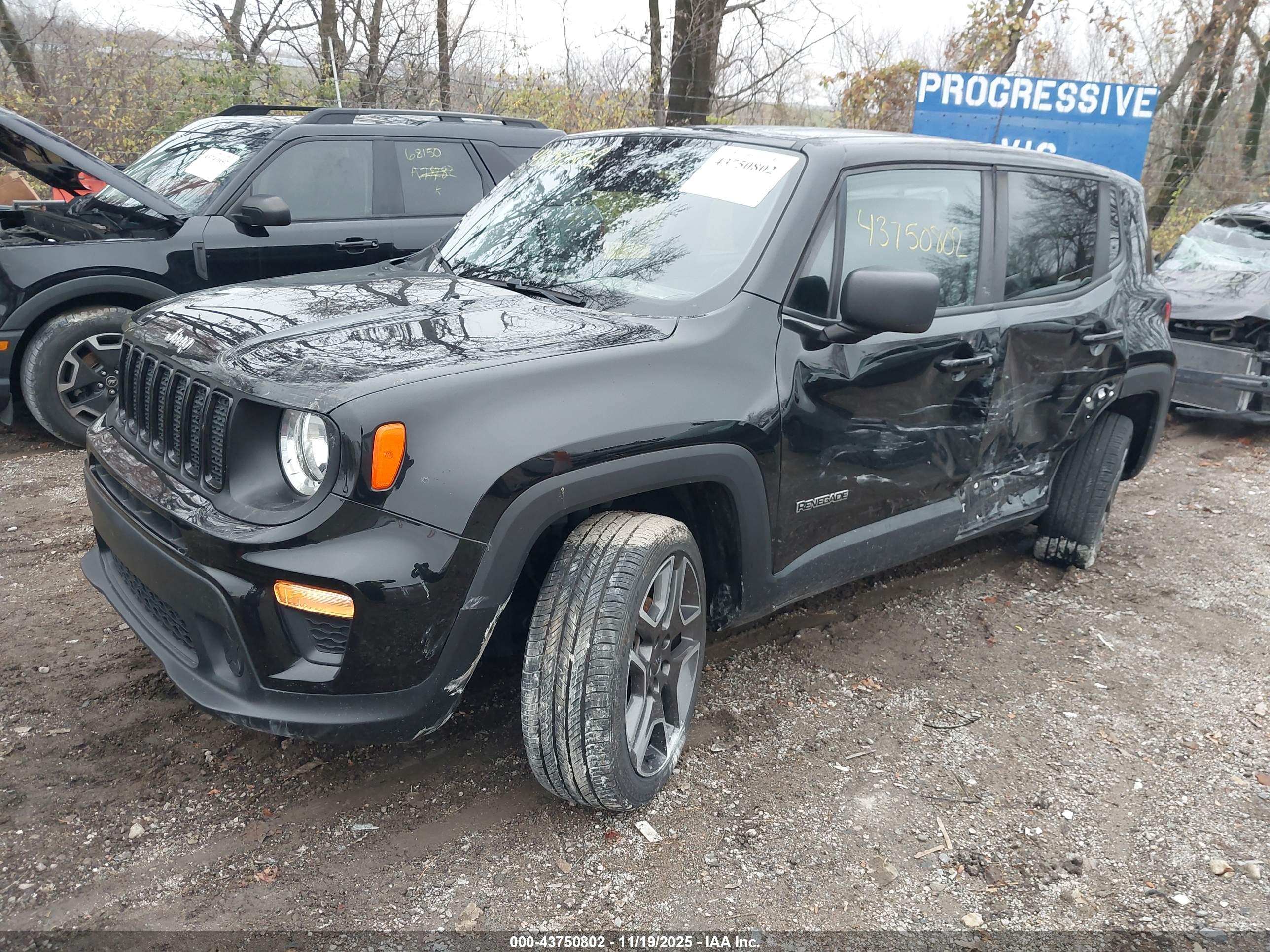 JEEP RENEGADE image 2