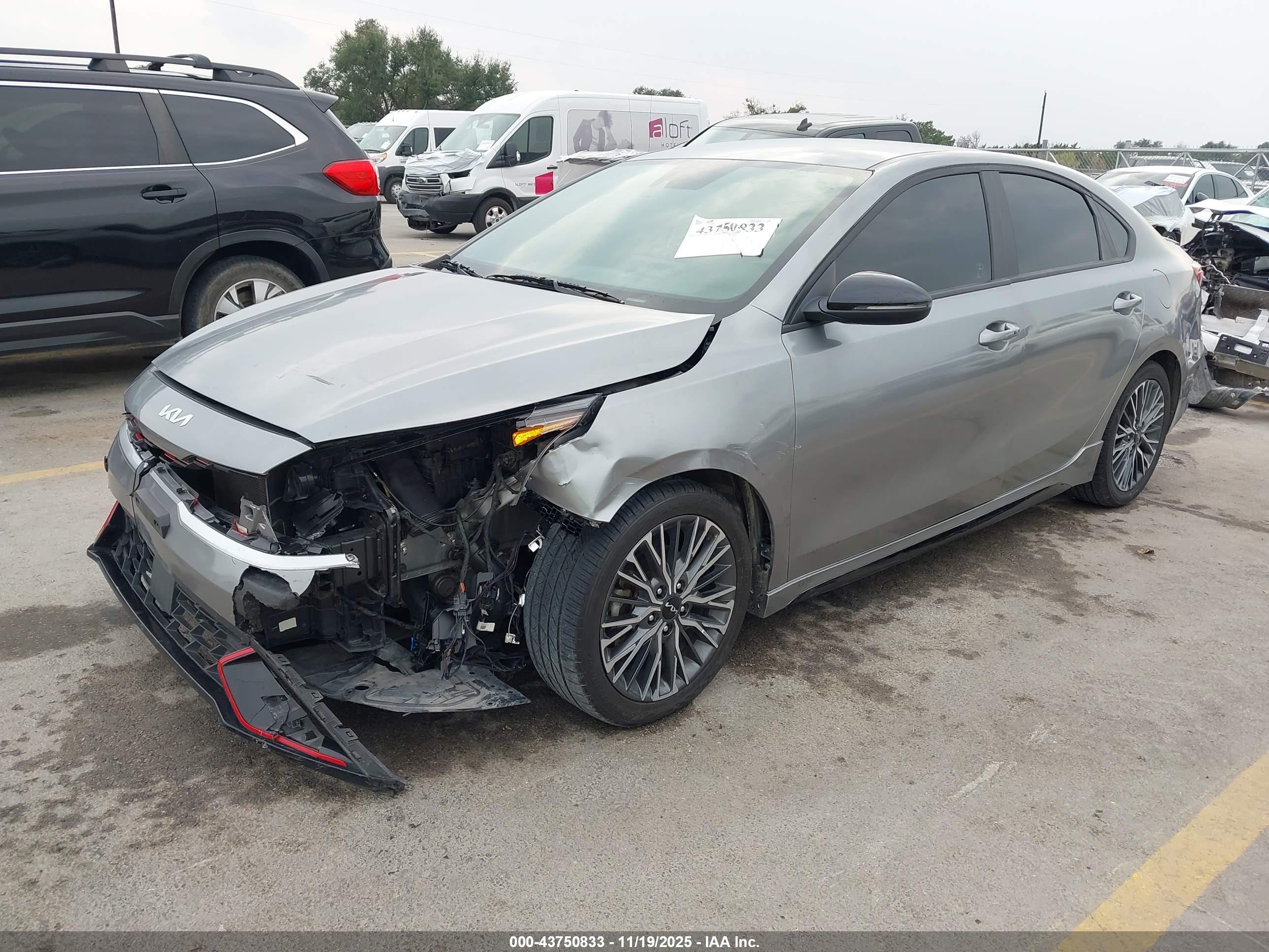 KIA FORTE image 2