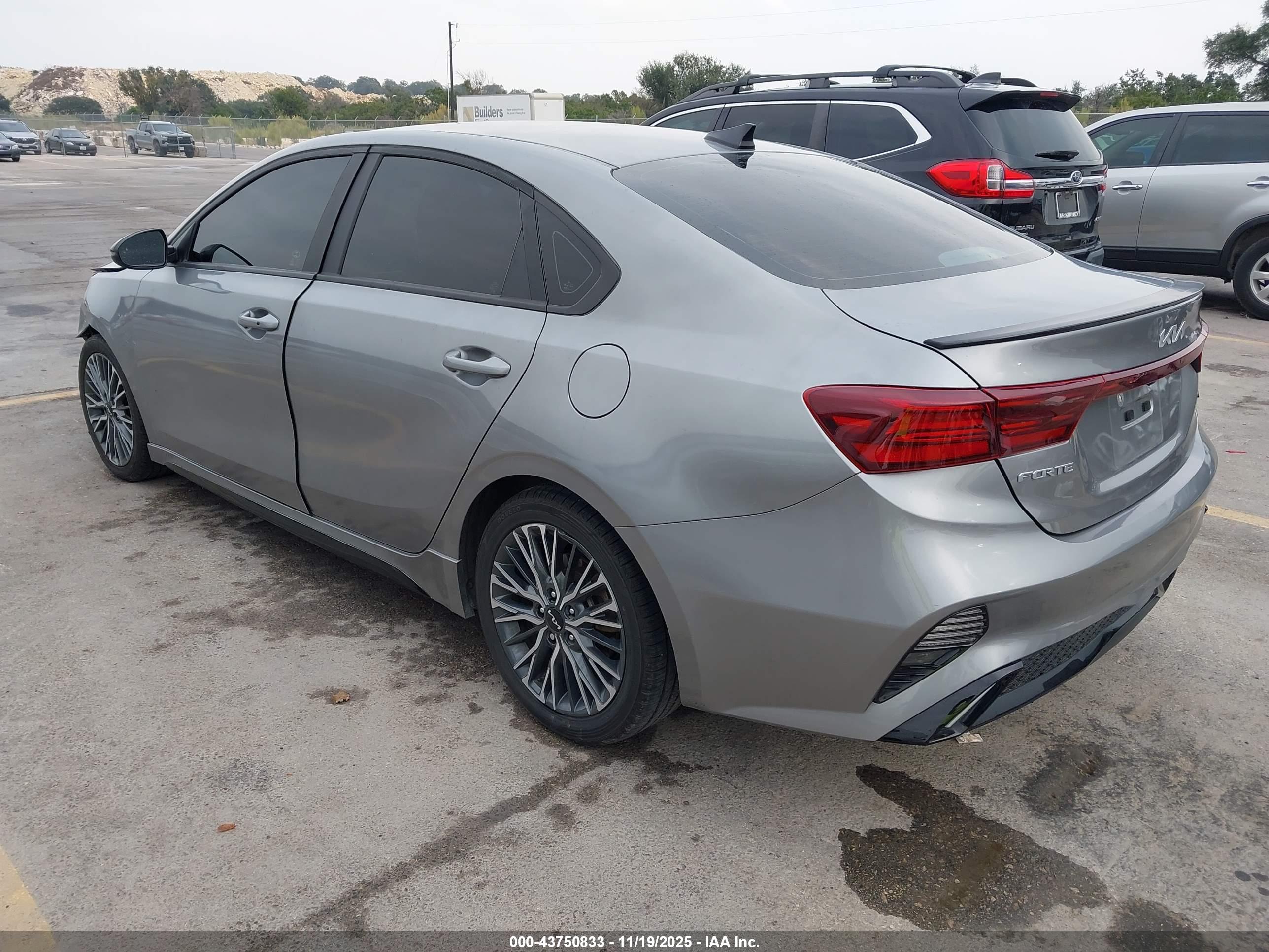 KIA FORTE image 3