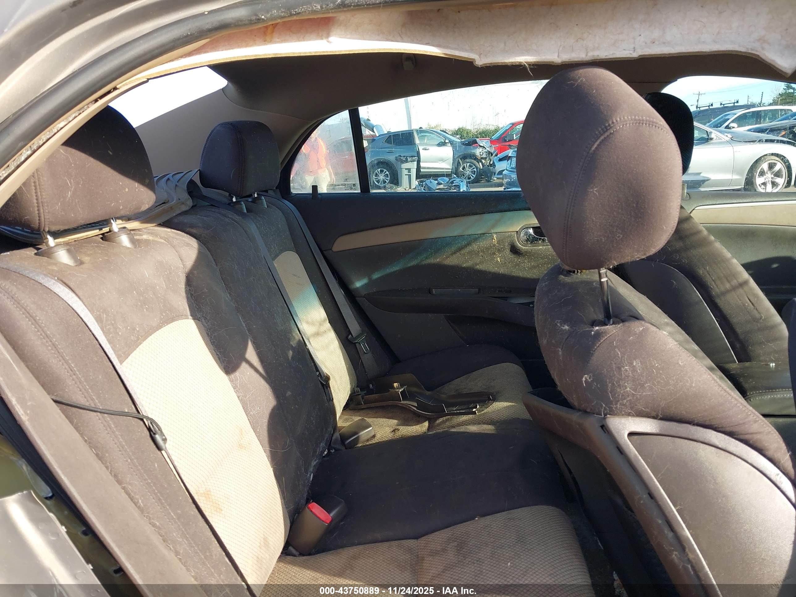 CHEVROLET MALIBU image 8