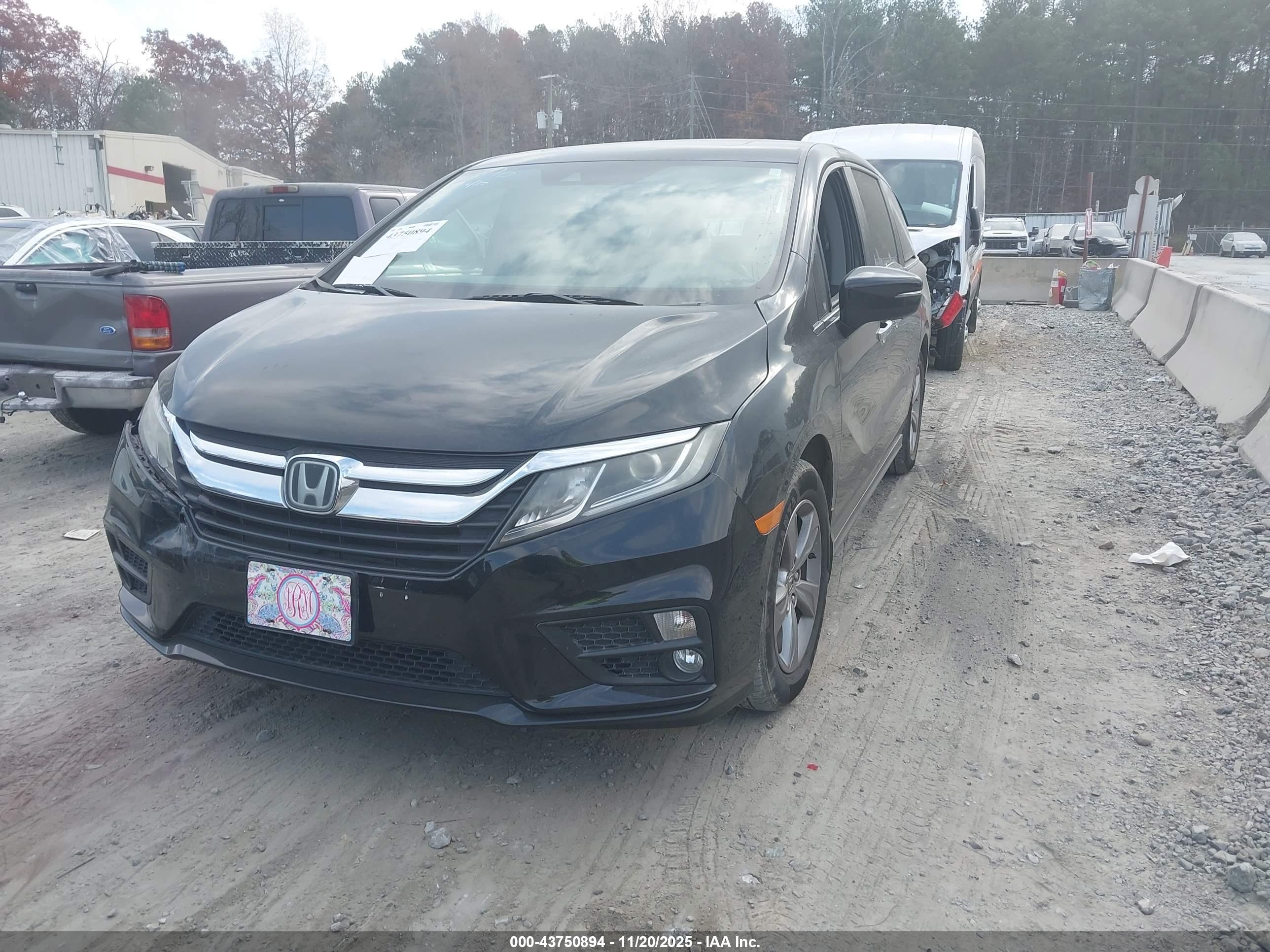 HONDA ODYSSEY image 2