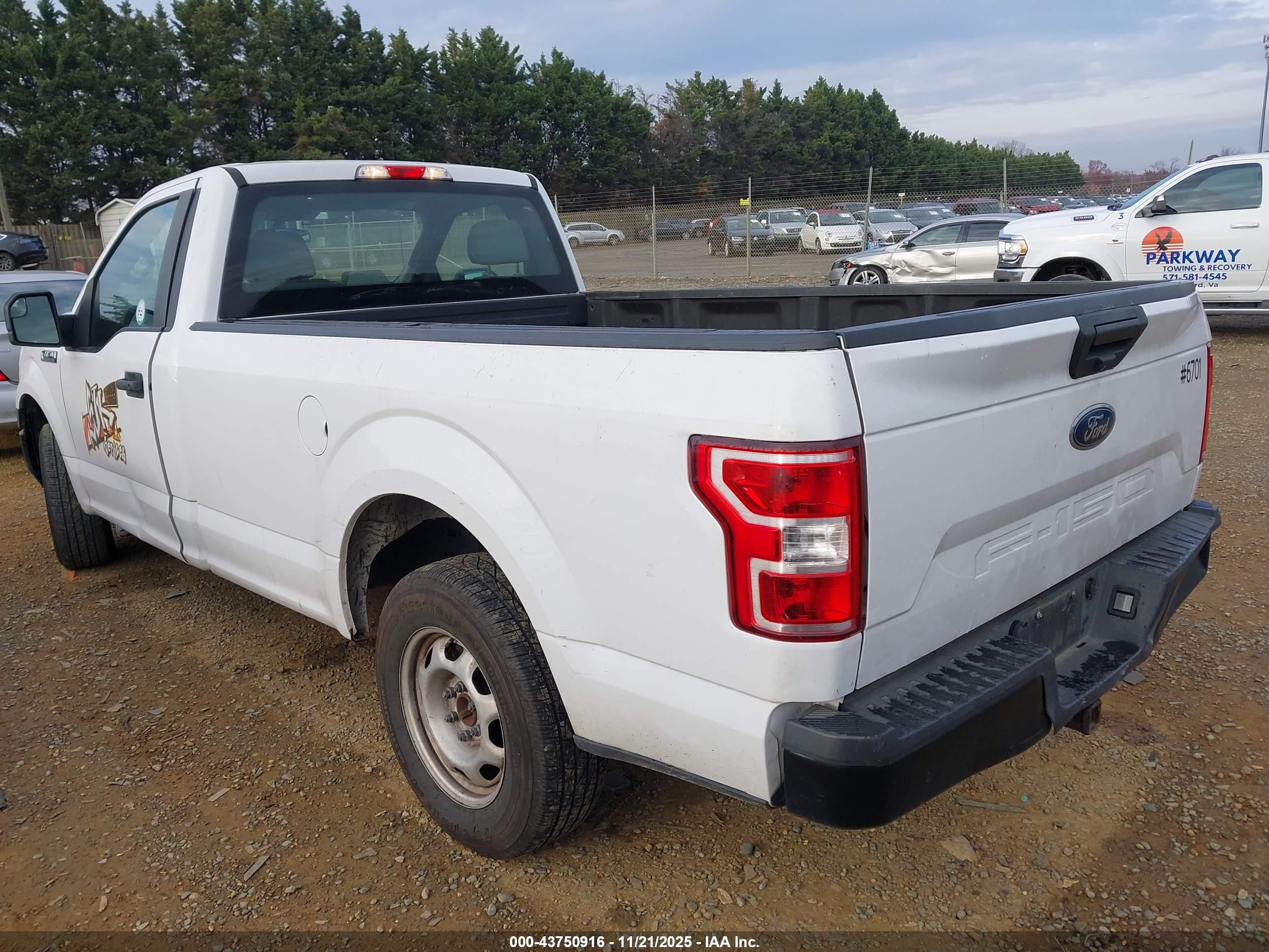 FORD F-150 image 3